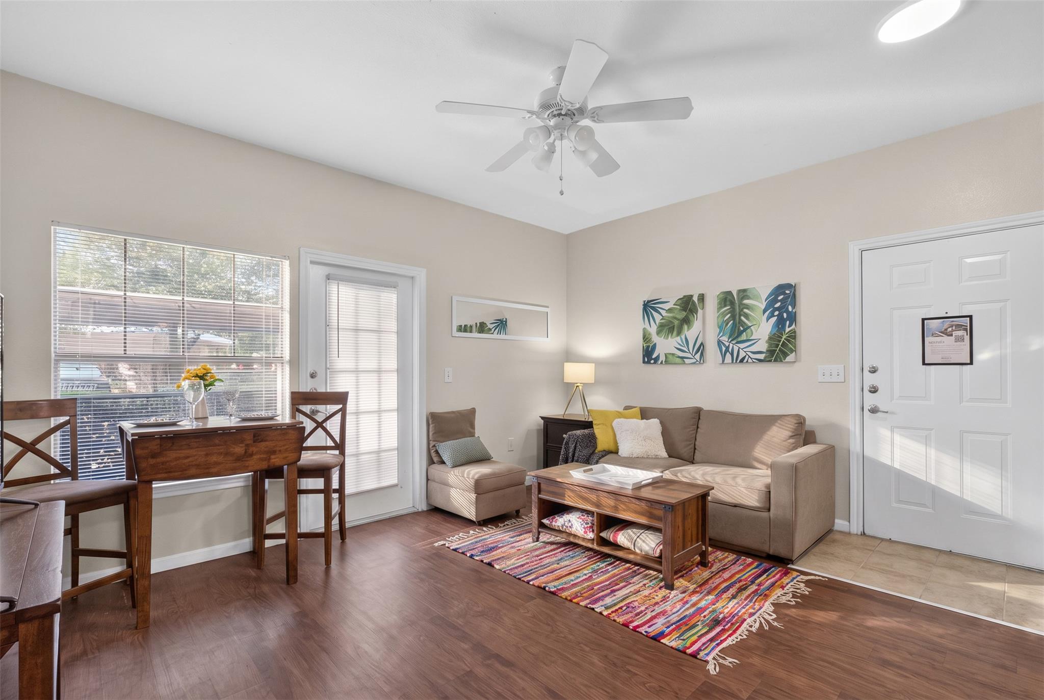2320 Gracy Farms LN # 812