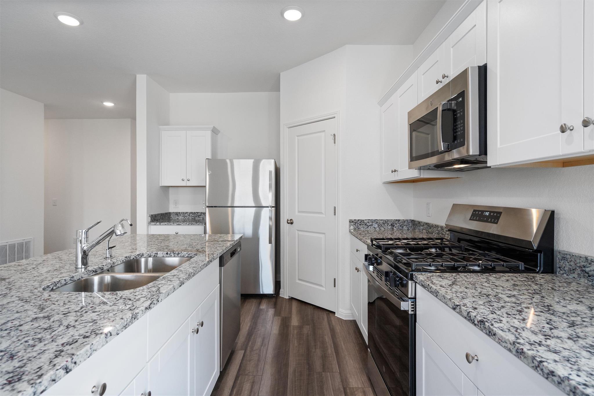 105 Bridgeview DR