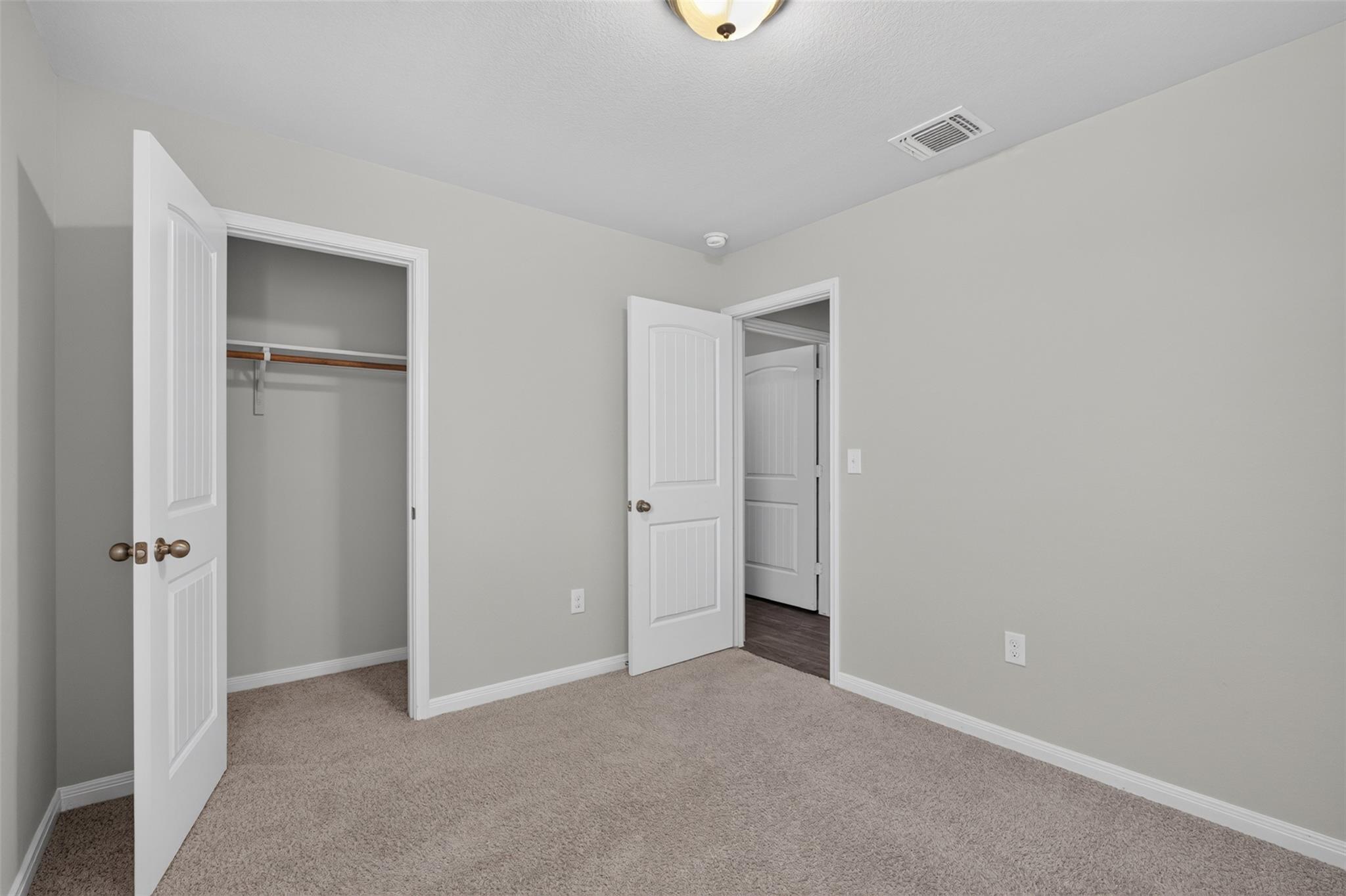 13800 Levy LN
