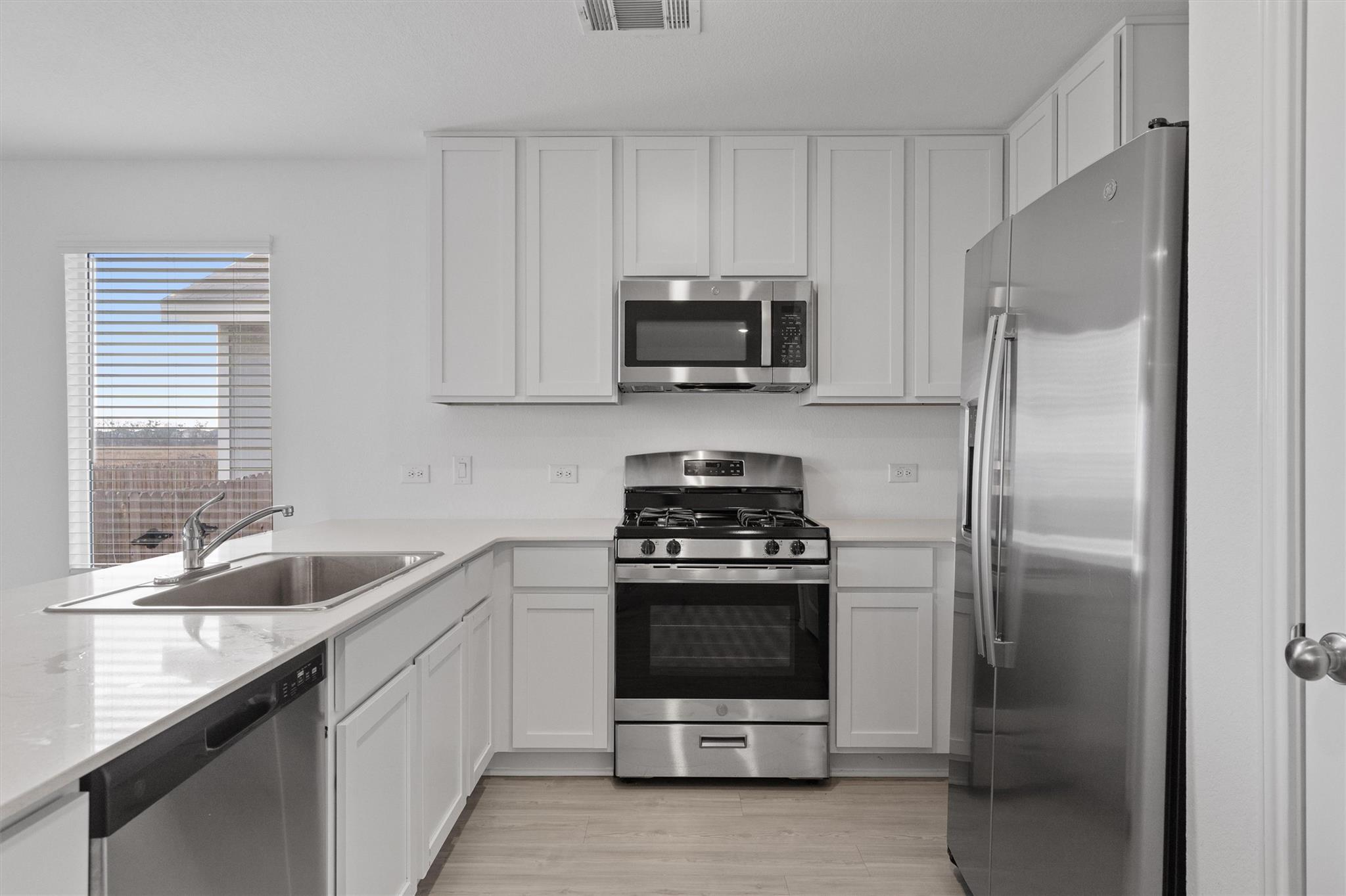 216 Little Sparklers LOOP