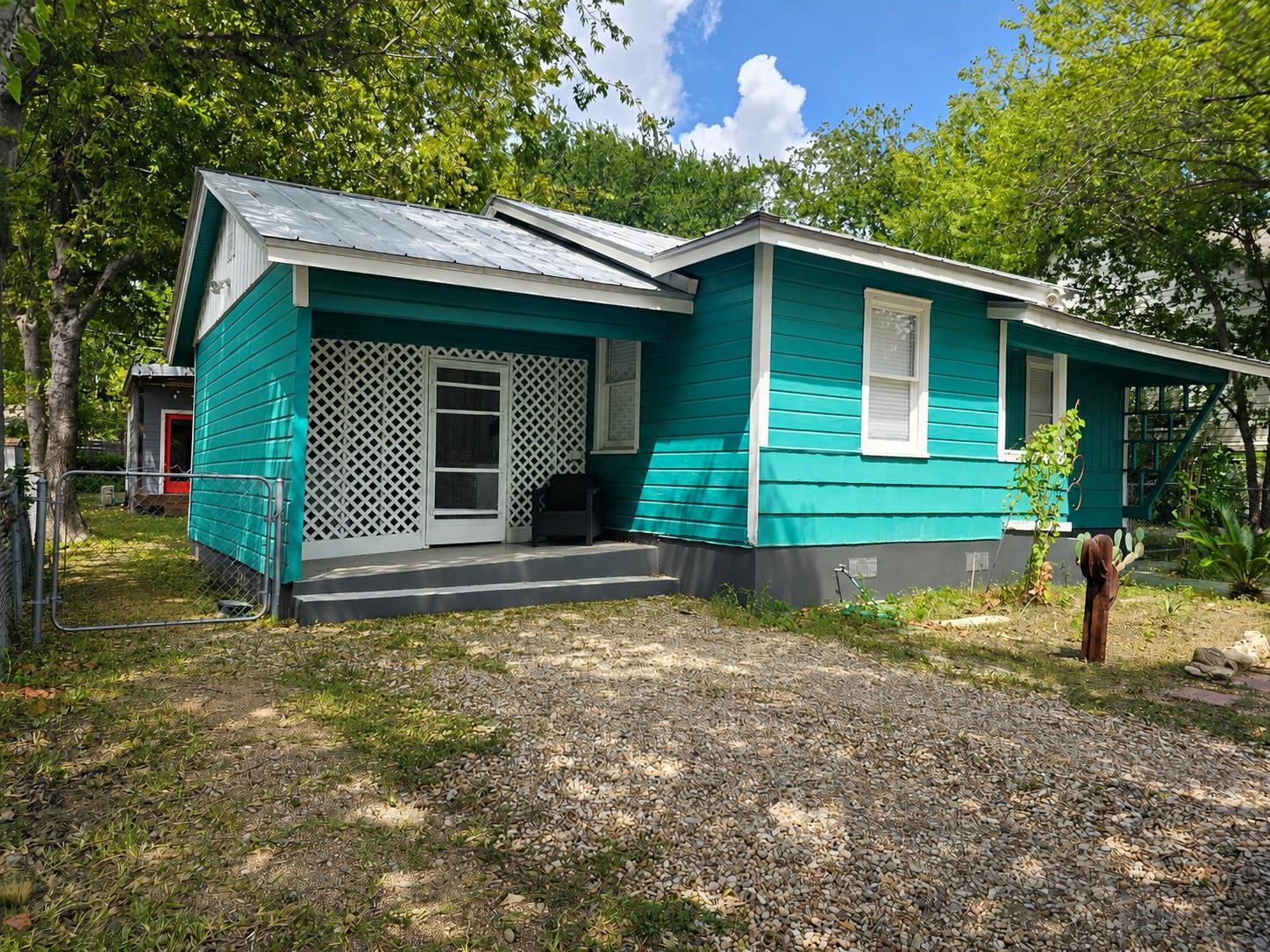 200 Nelray BLVD