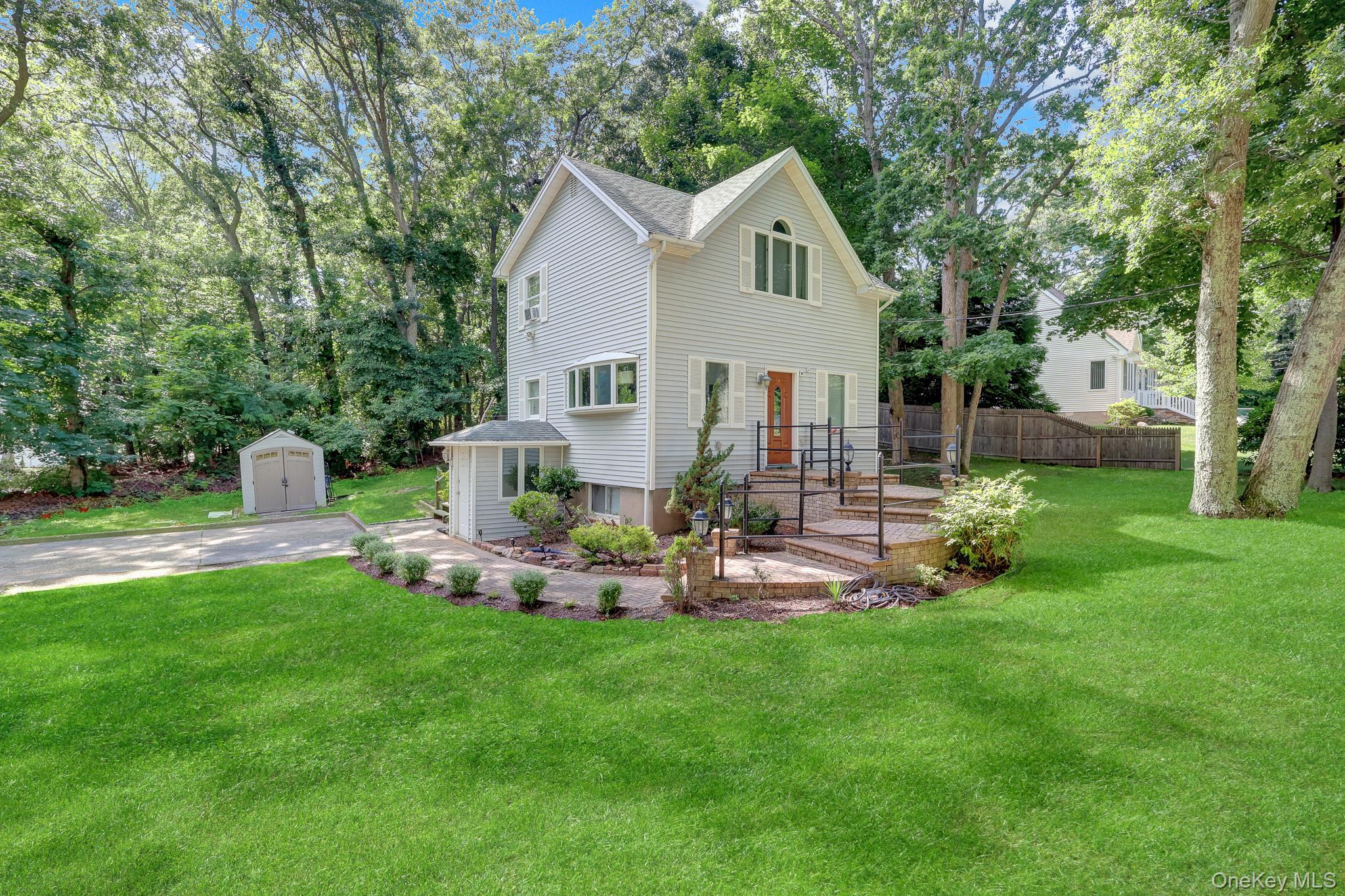 14 Neponsit Road