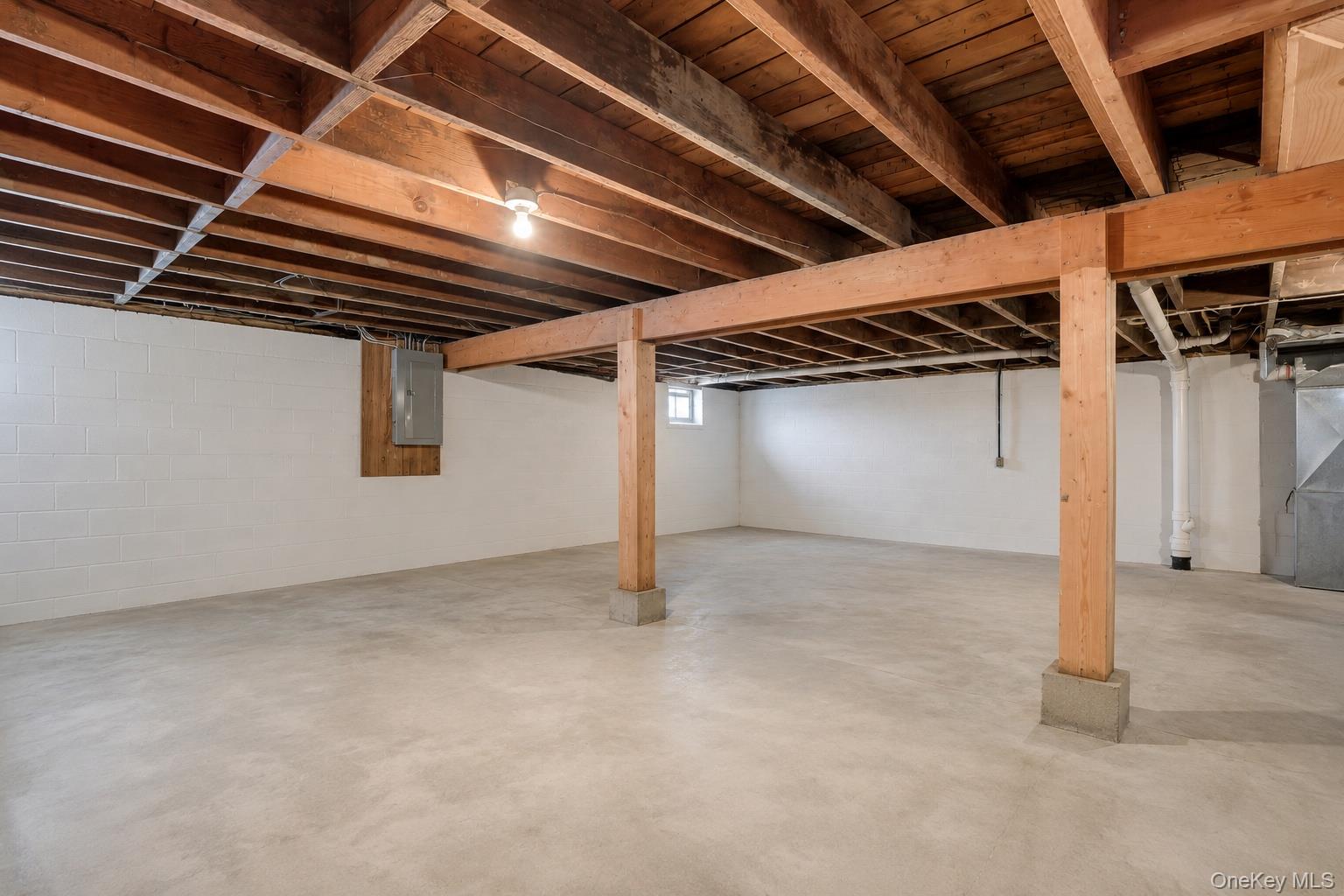 18 Astor Avenue
