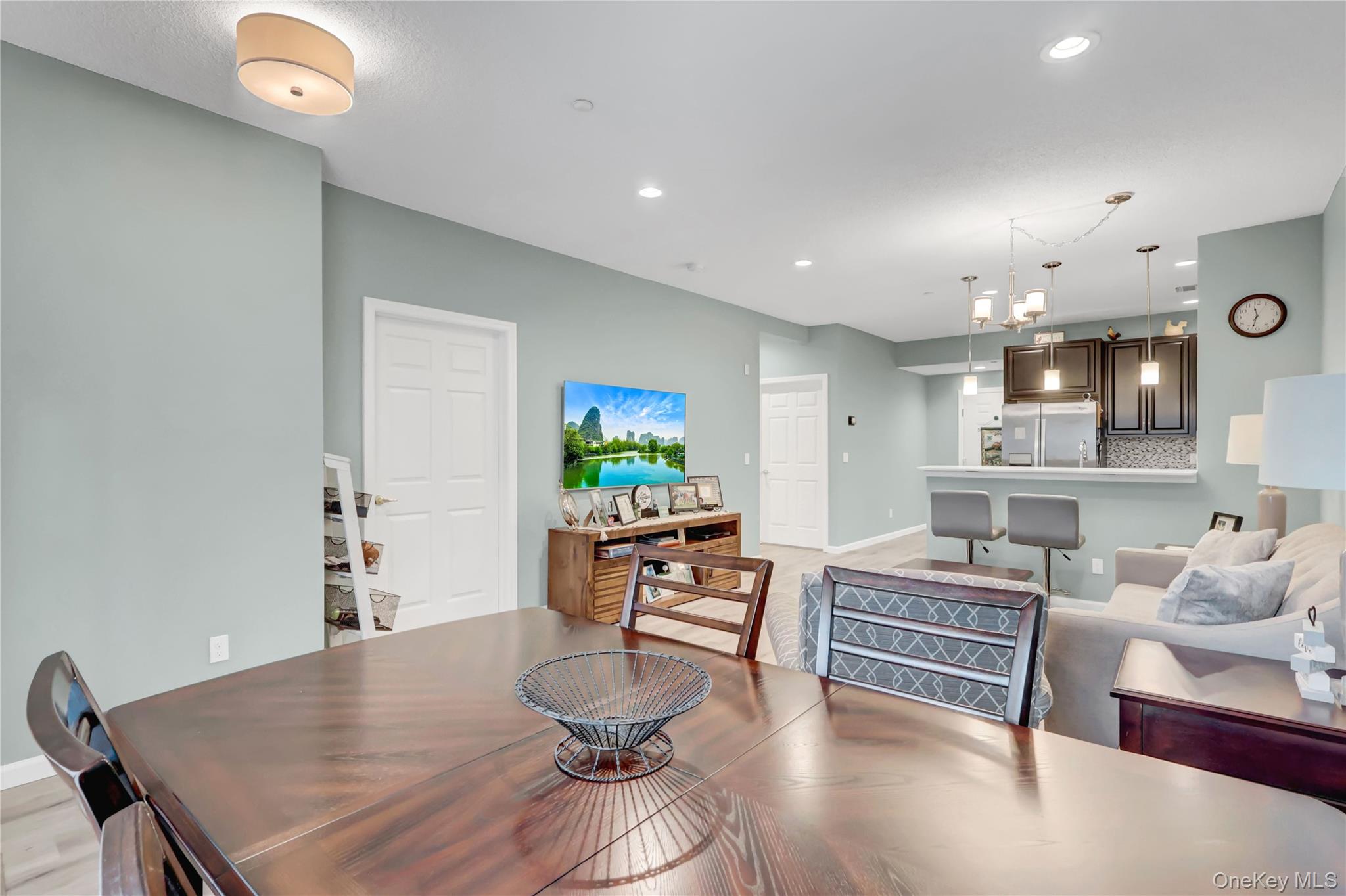 171 Clubhouse Circle