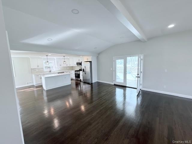 8 Alpine Street