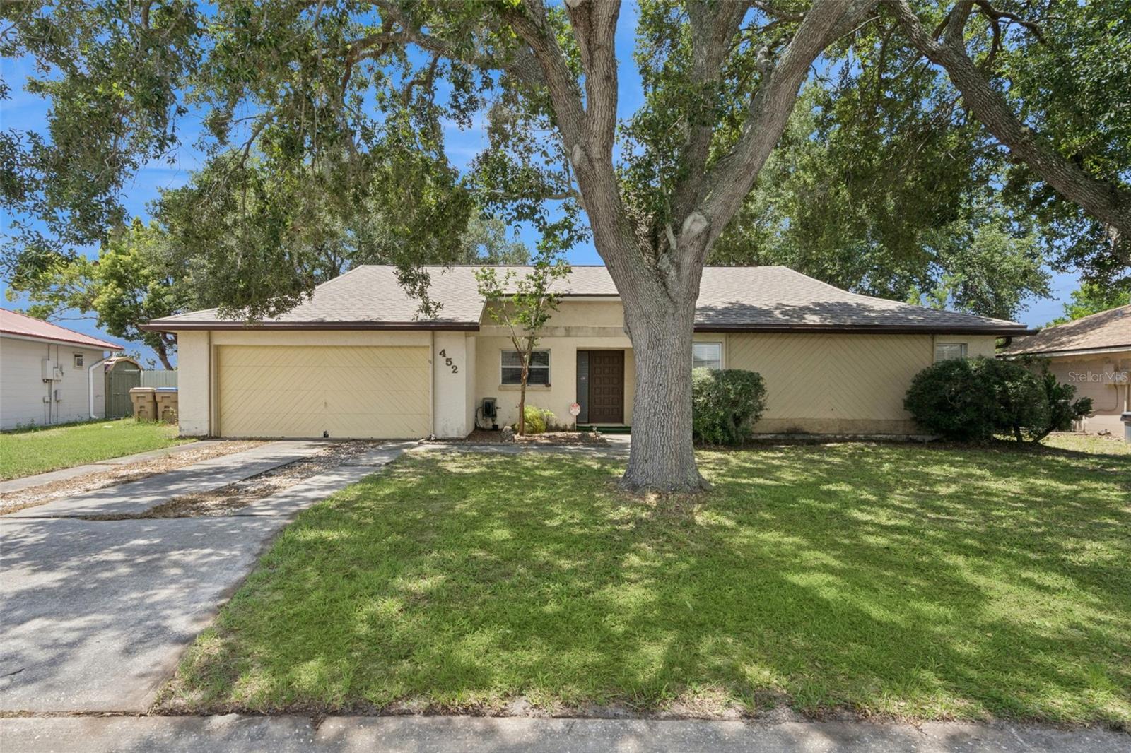 452 BOXWOOD CT