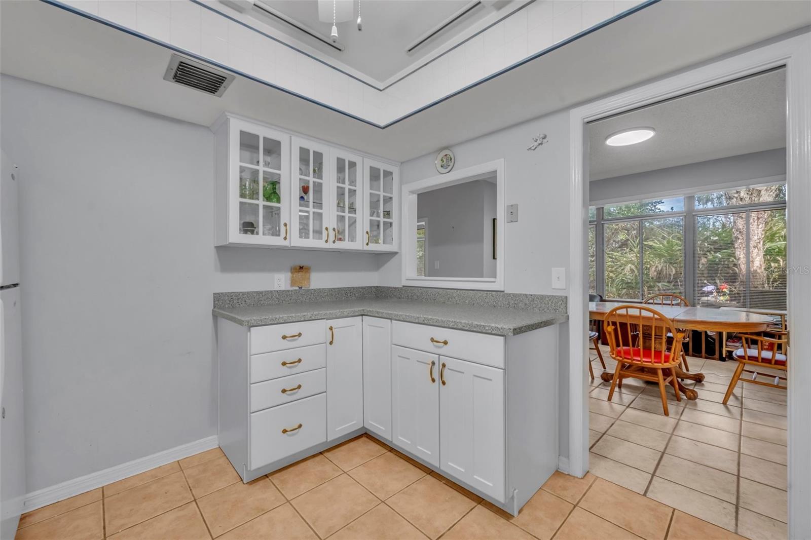 451 OAK HAVEN DR