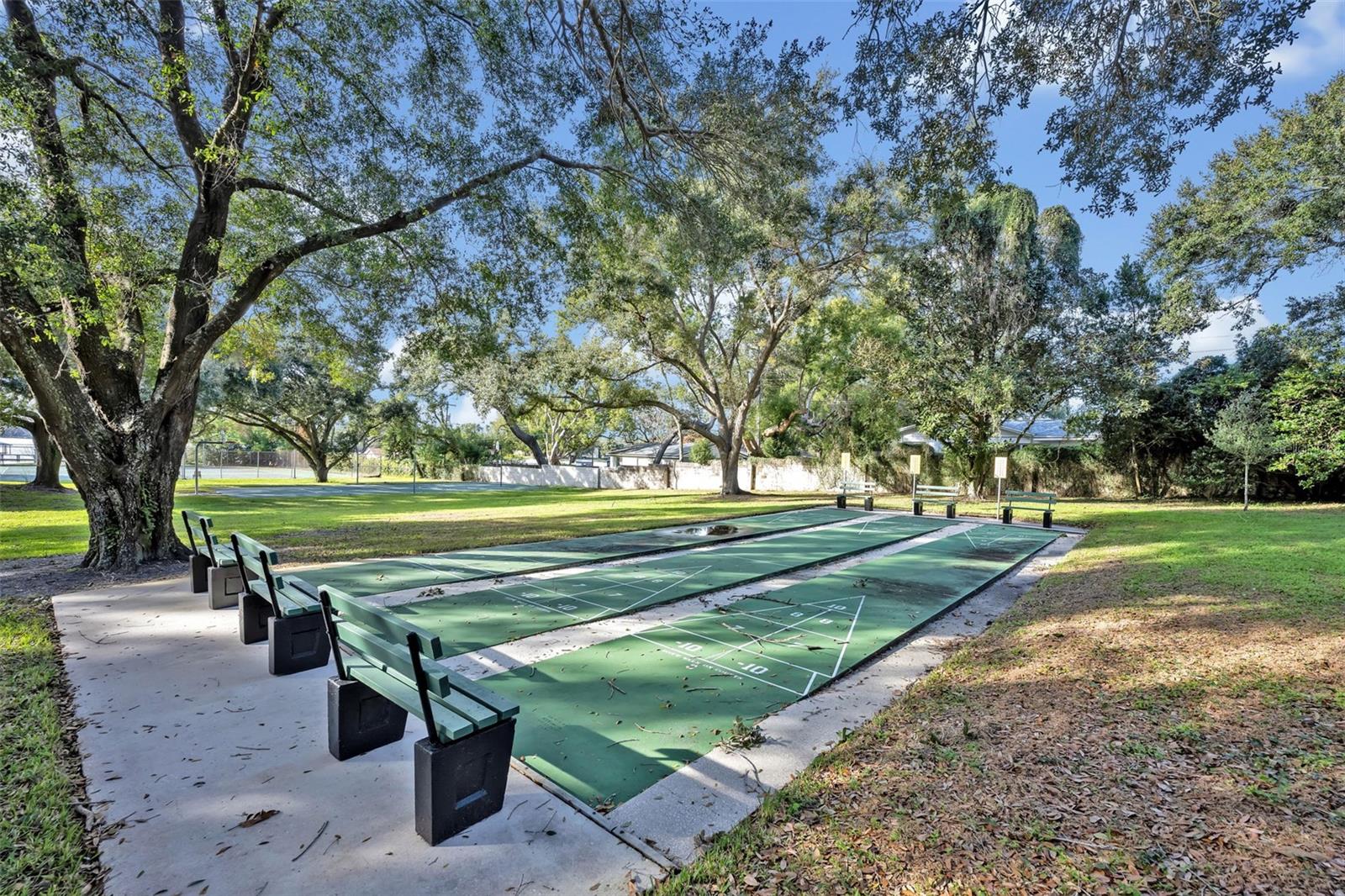 451 OAK HAVEN DR