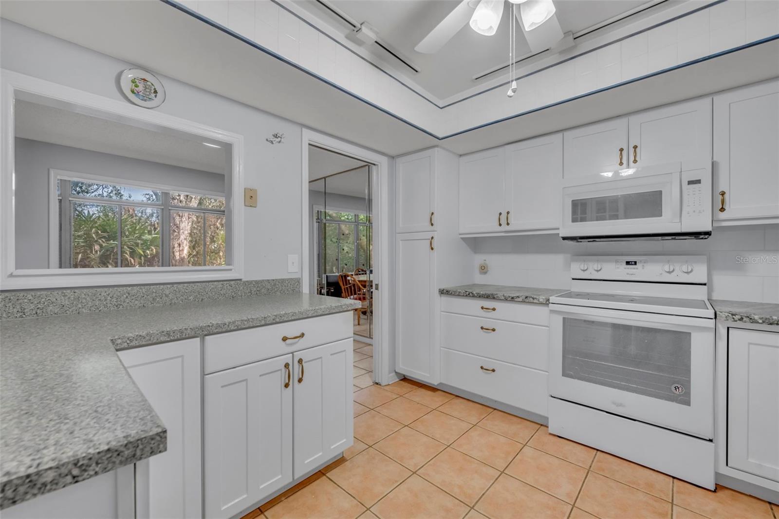 451 OAK HAVEN DR