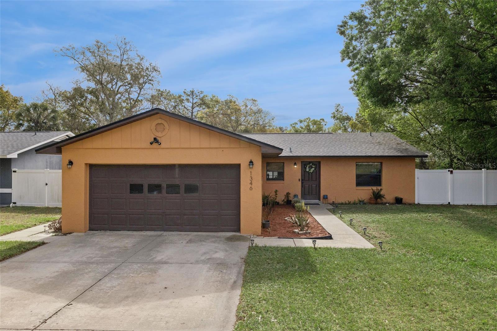 1346 QUINTUPLET DR