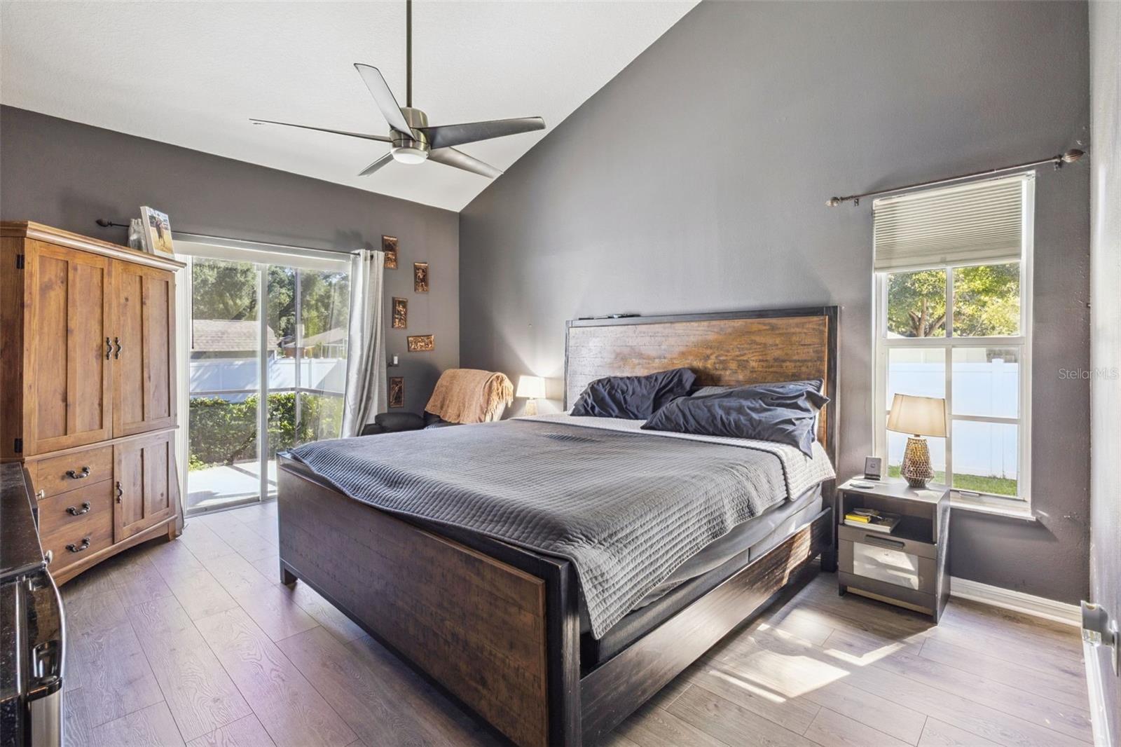 2207 JESSICA LN