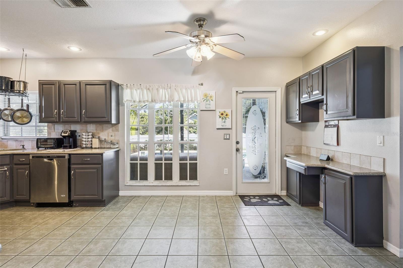 2207 JESSICA LN