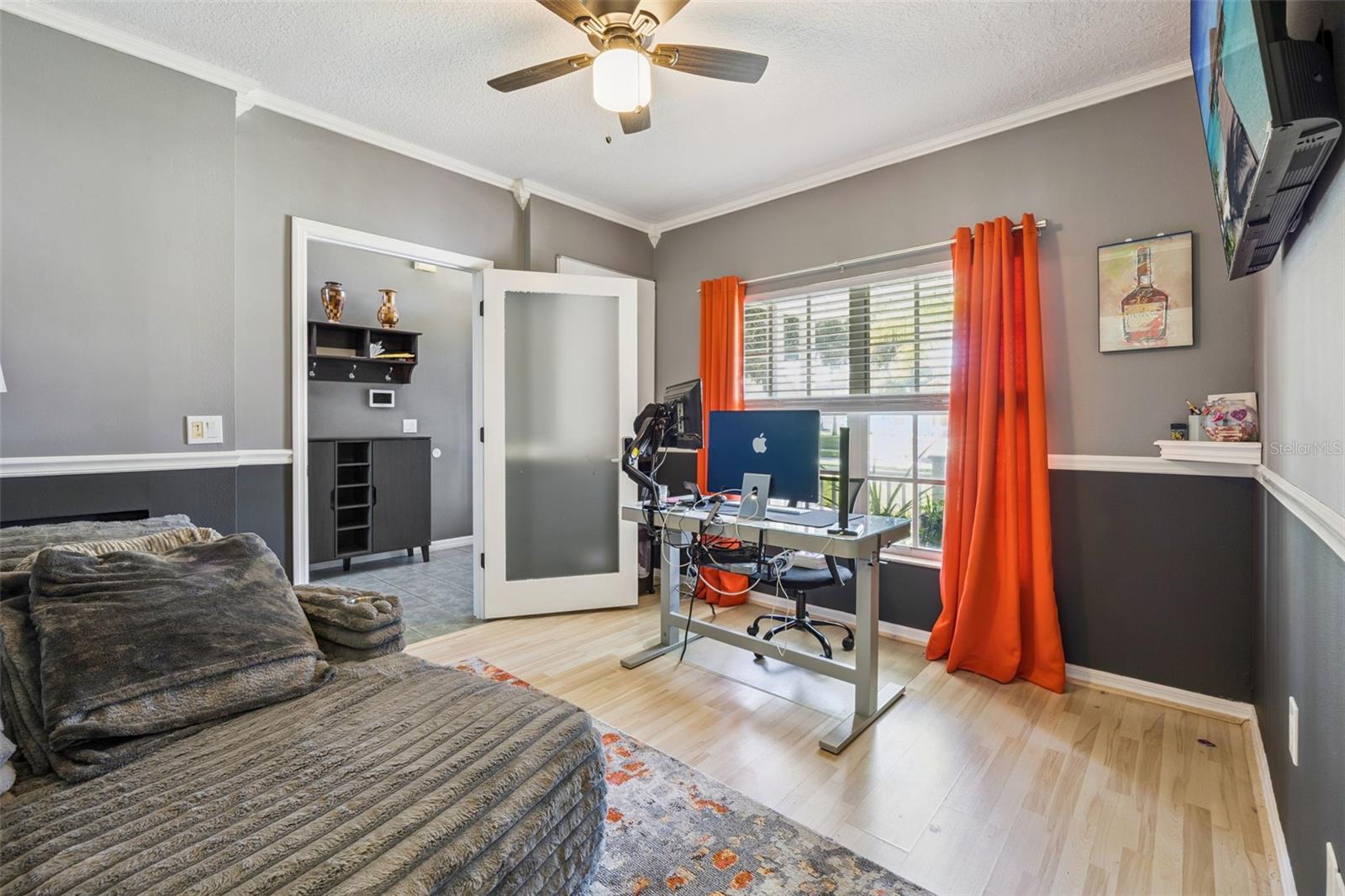 2207 JESSICA LN