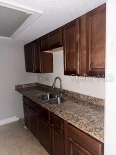 900 LAKE DESTINY RD #B