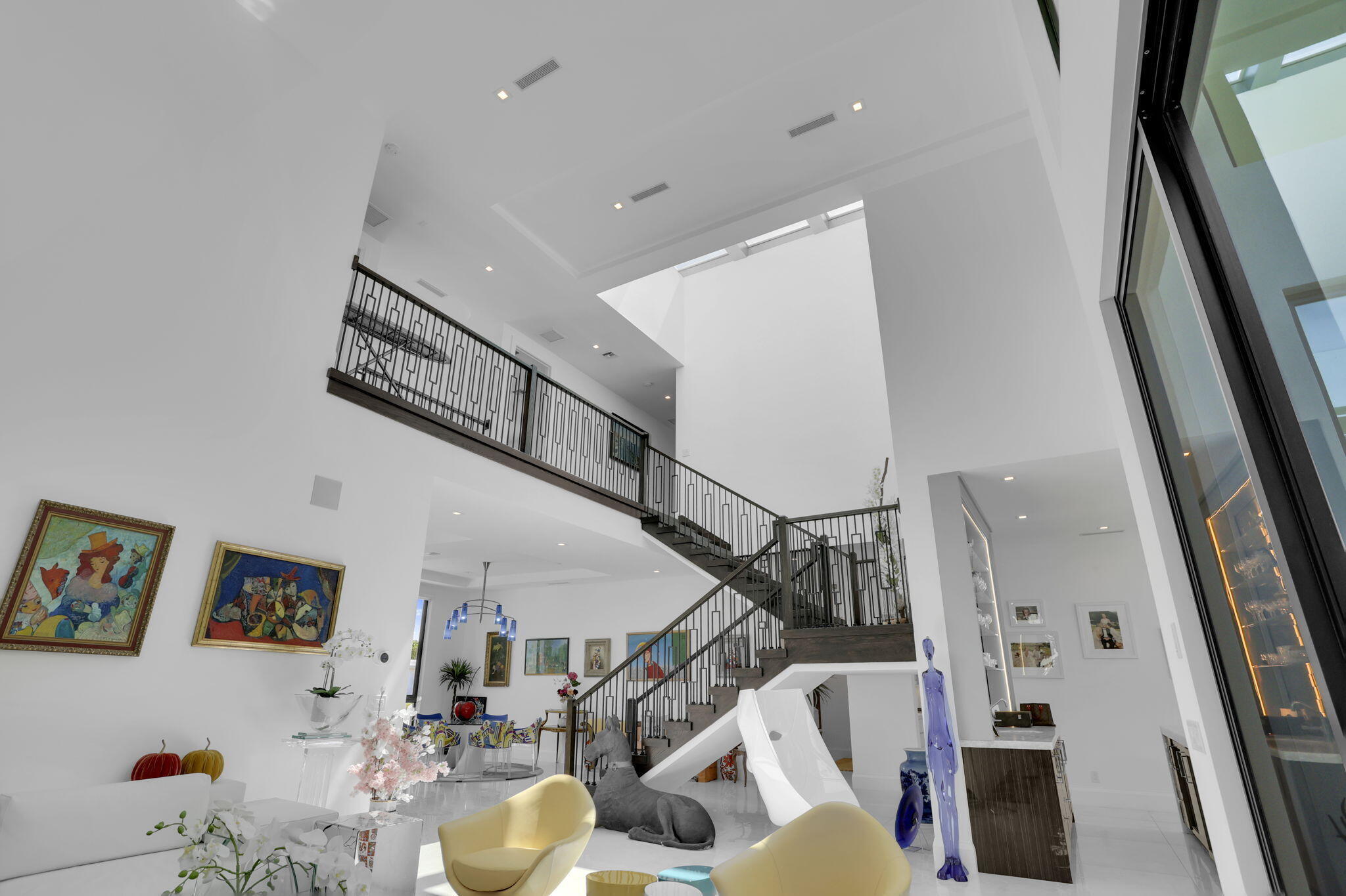 234 NE 4th Street