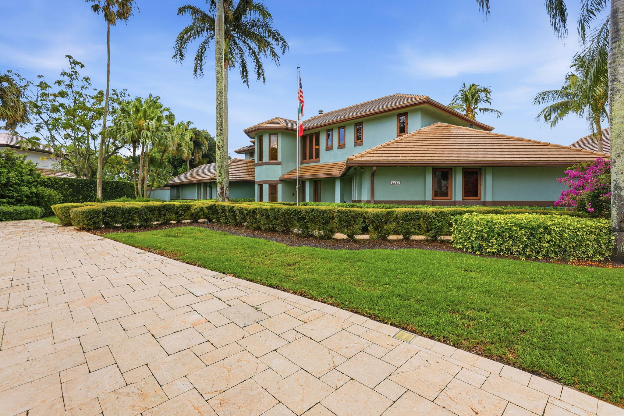 4348 Saint Andrews Drive