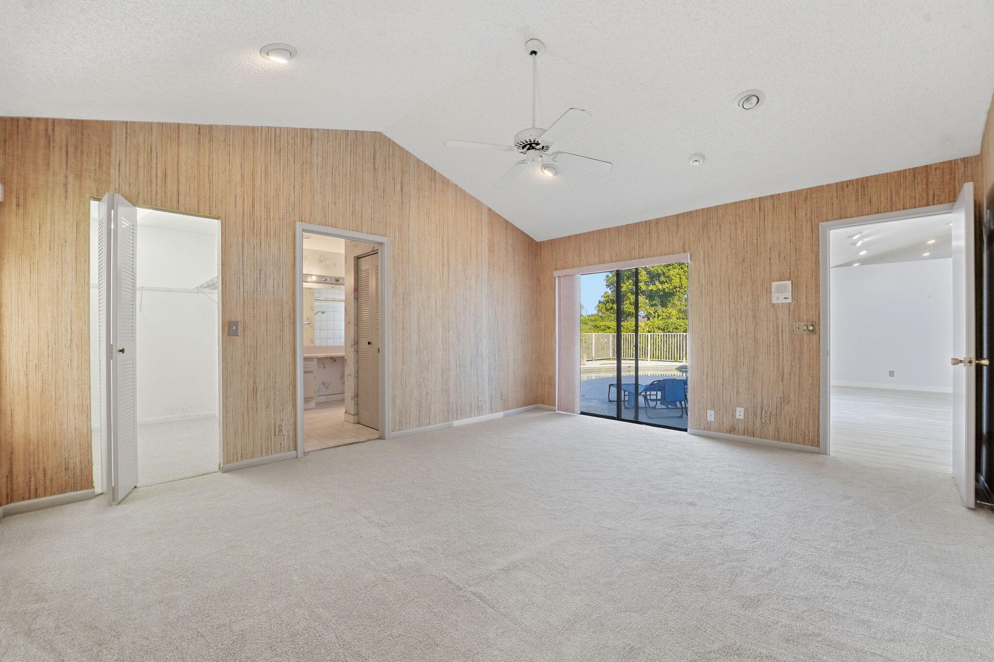 9476 El Clair Ranch Road