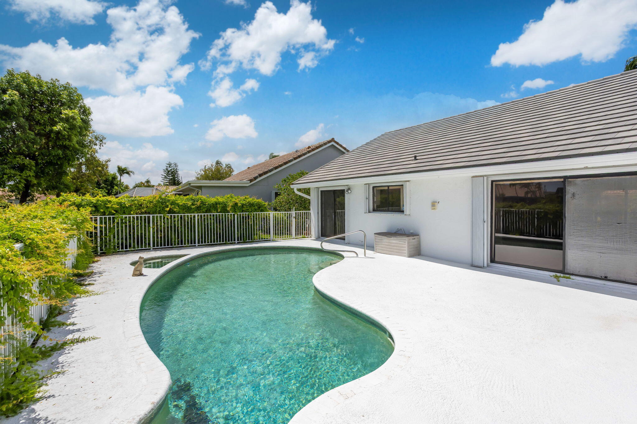 9476 El Clair Ranch Road