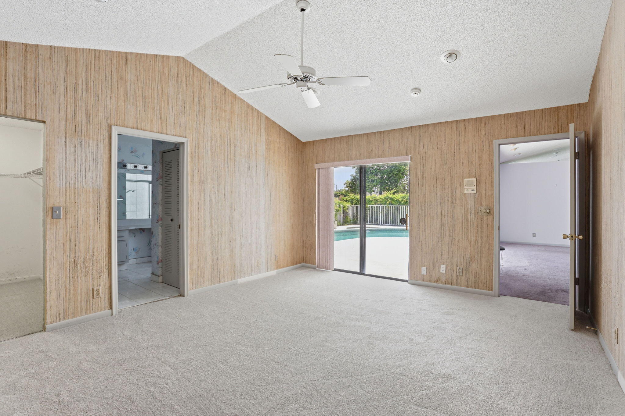 9476 El Clair Ranch Road