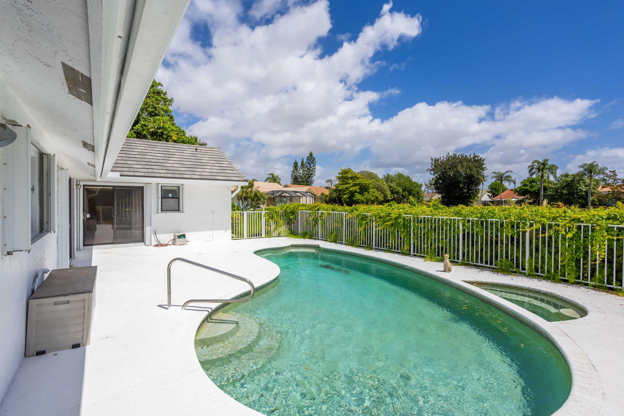 9476 El Clair Ranch Road