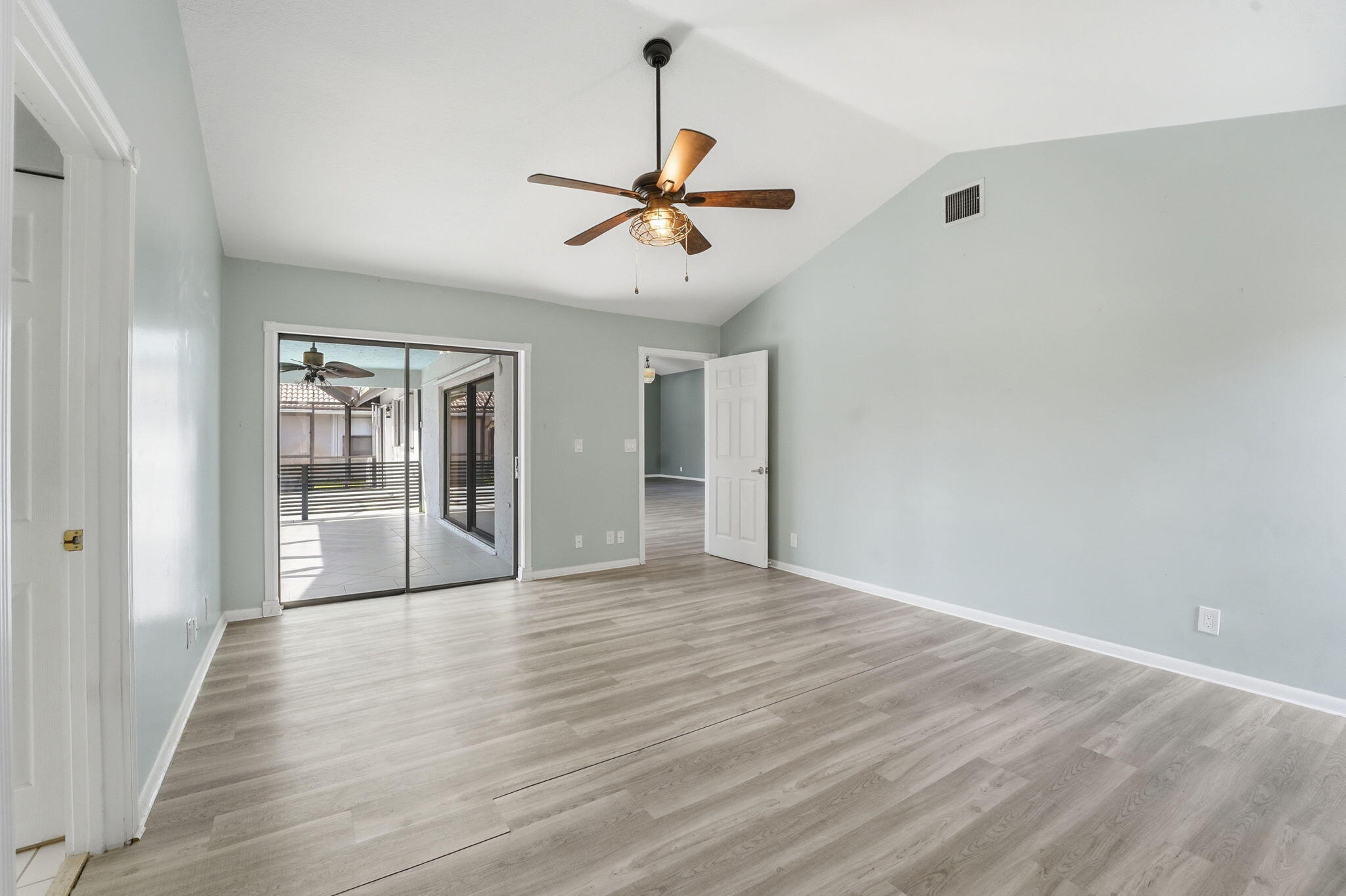 9284 Laurel Green Drive
