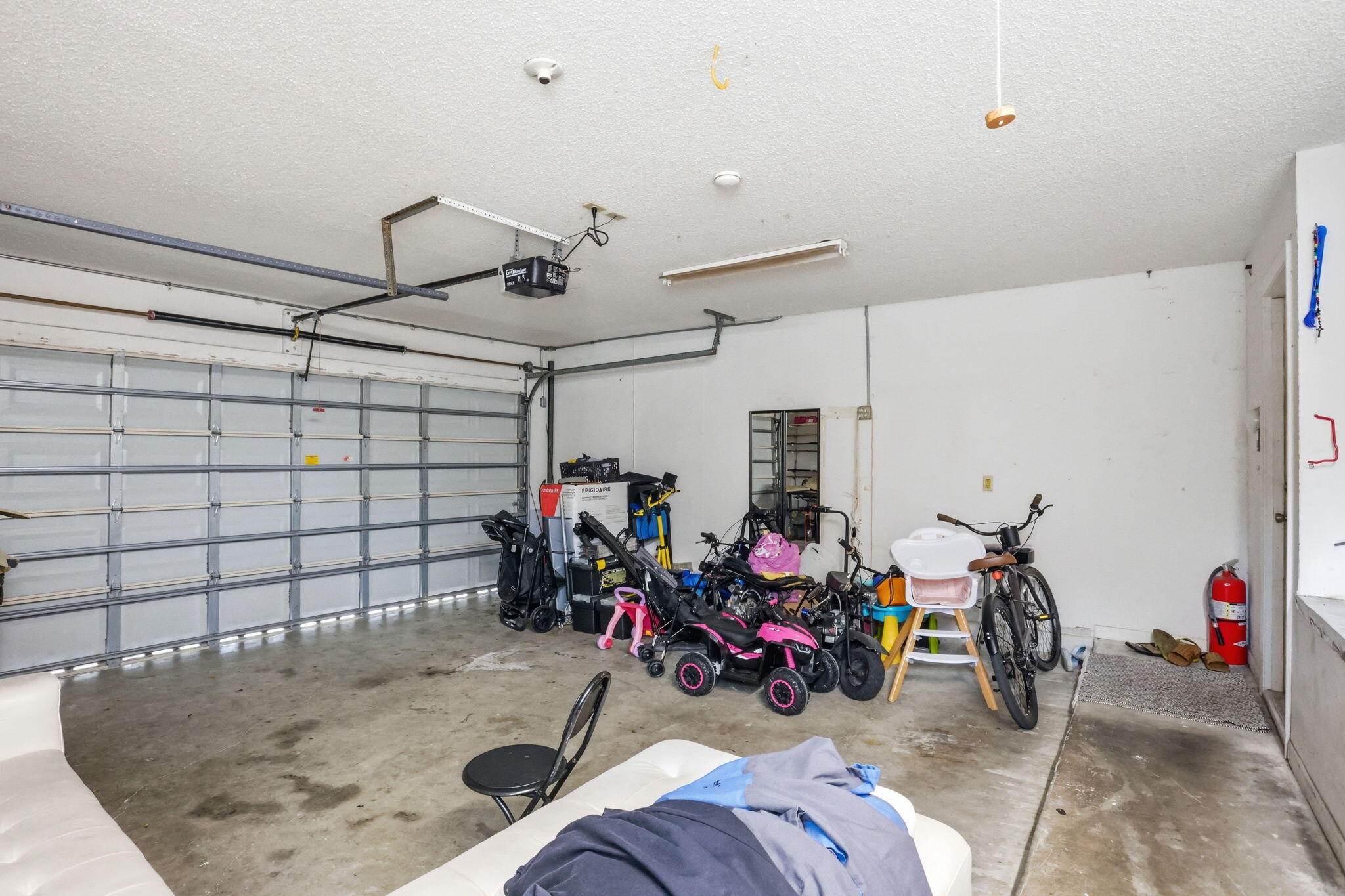 2171 NW 76th Avenue