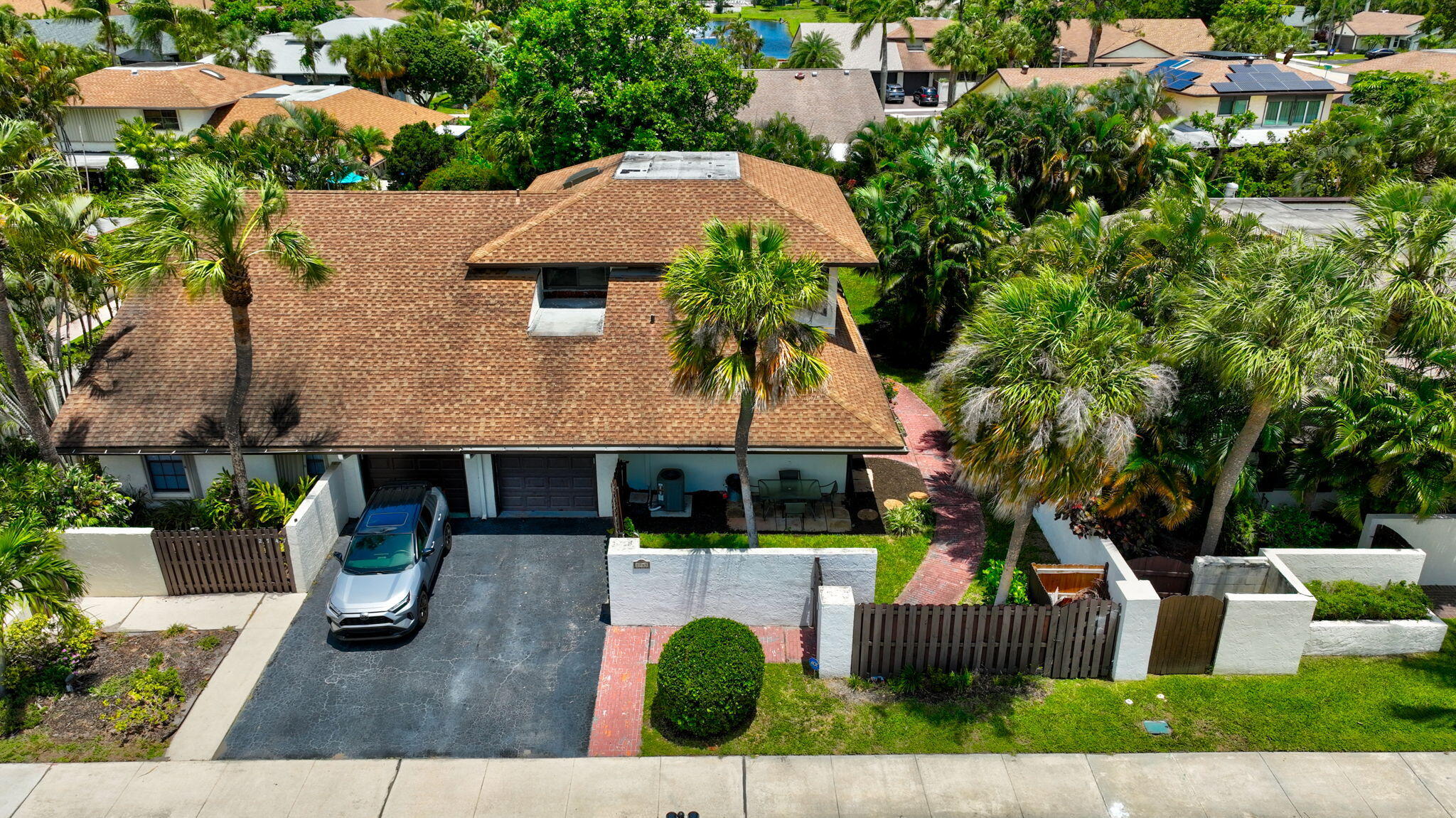 2745 SW 6th Street
