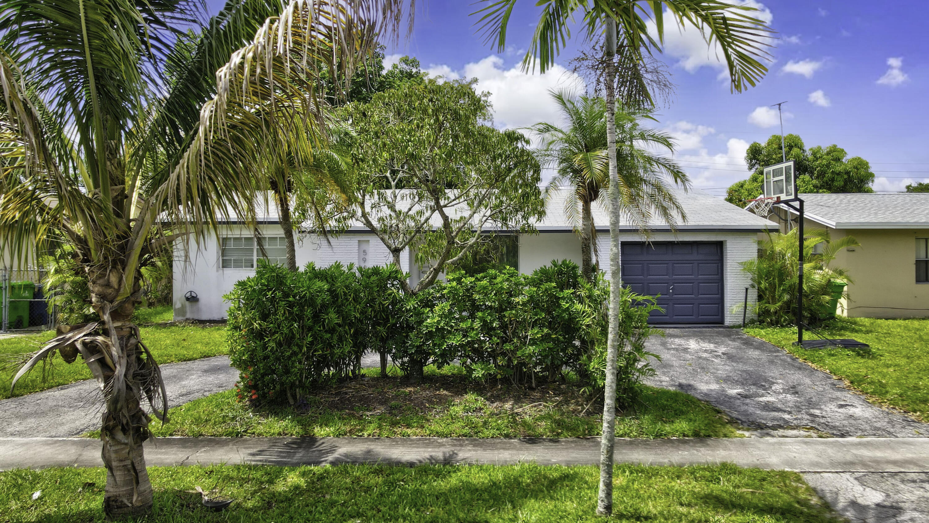 5940 NW 16th Street