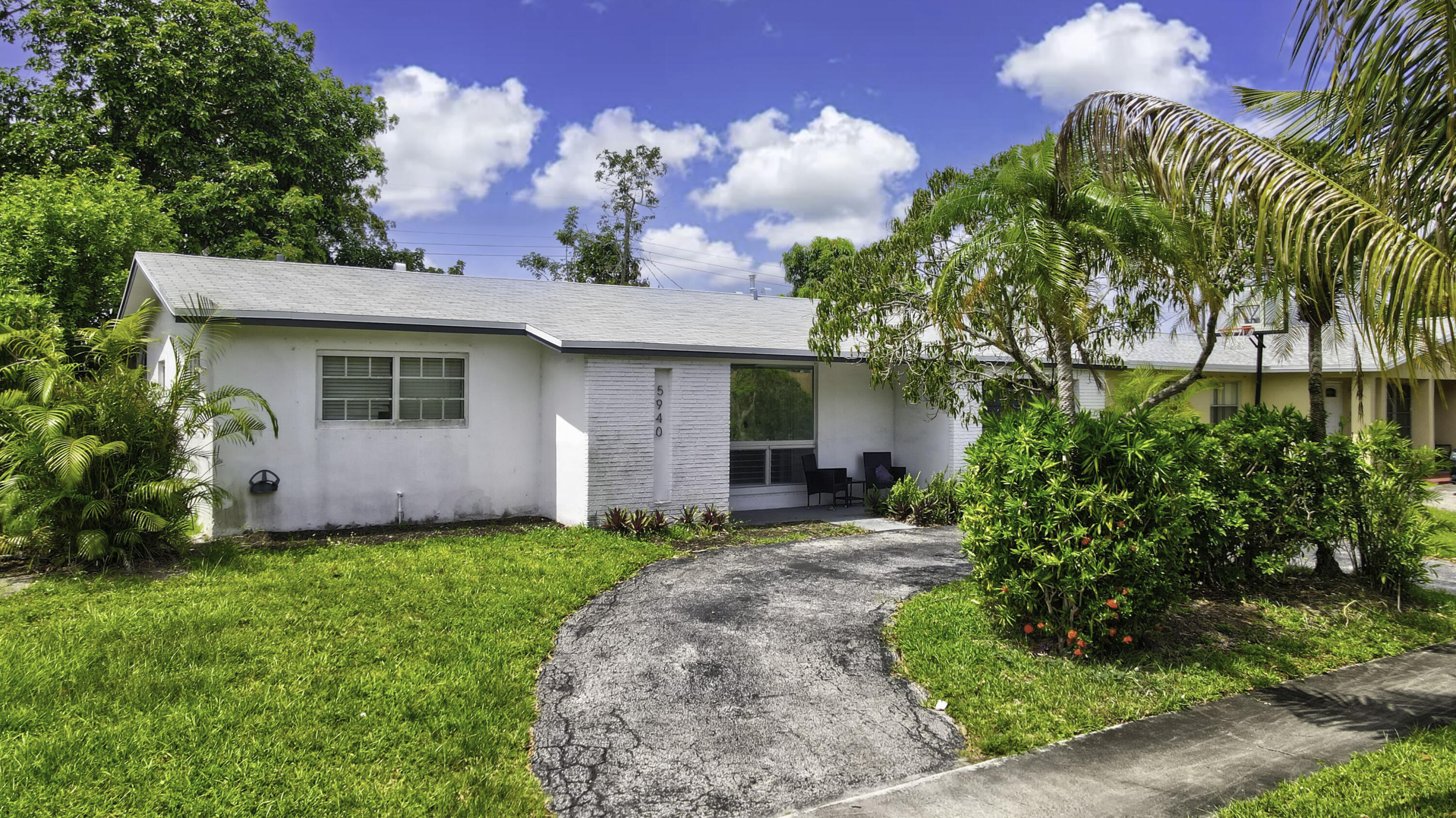 5940 NW 16th Street