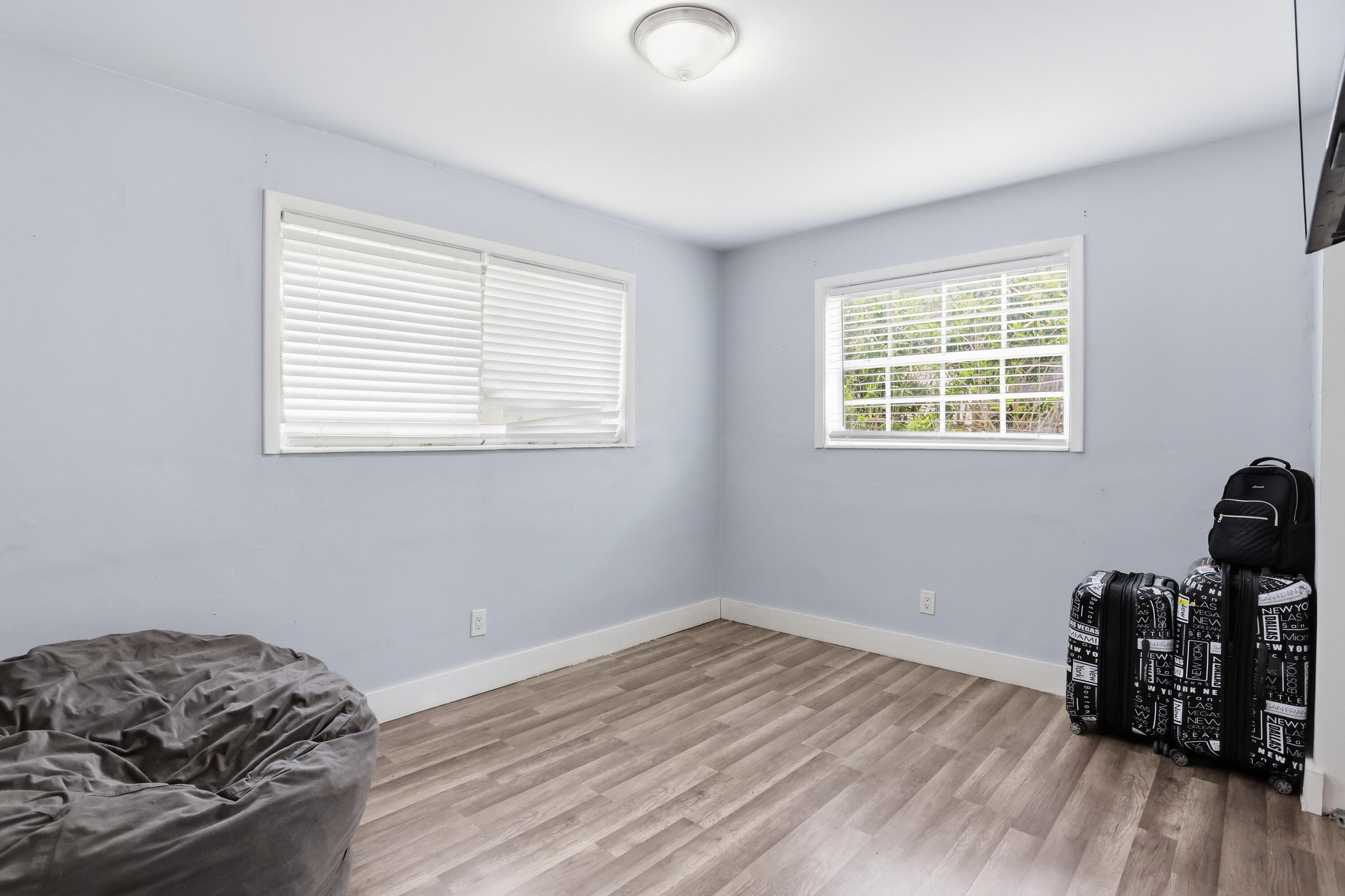 5940 NW 16th Street
