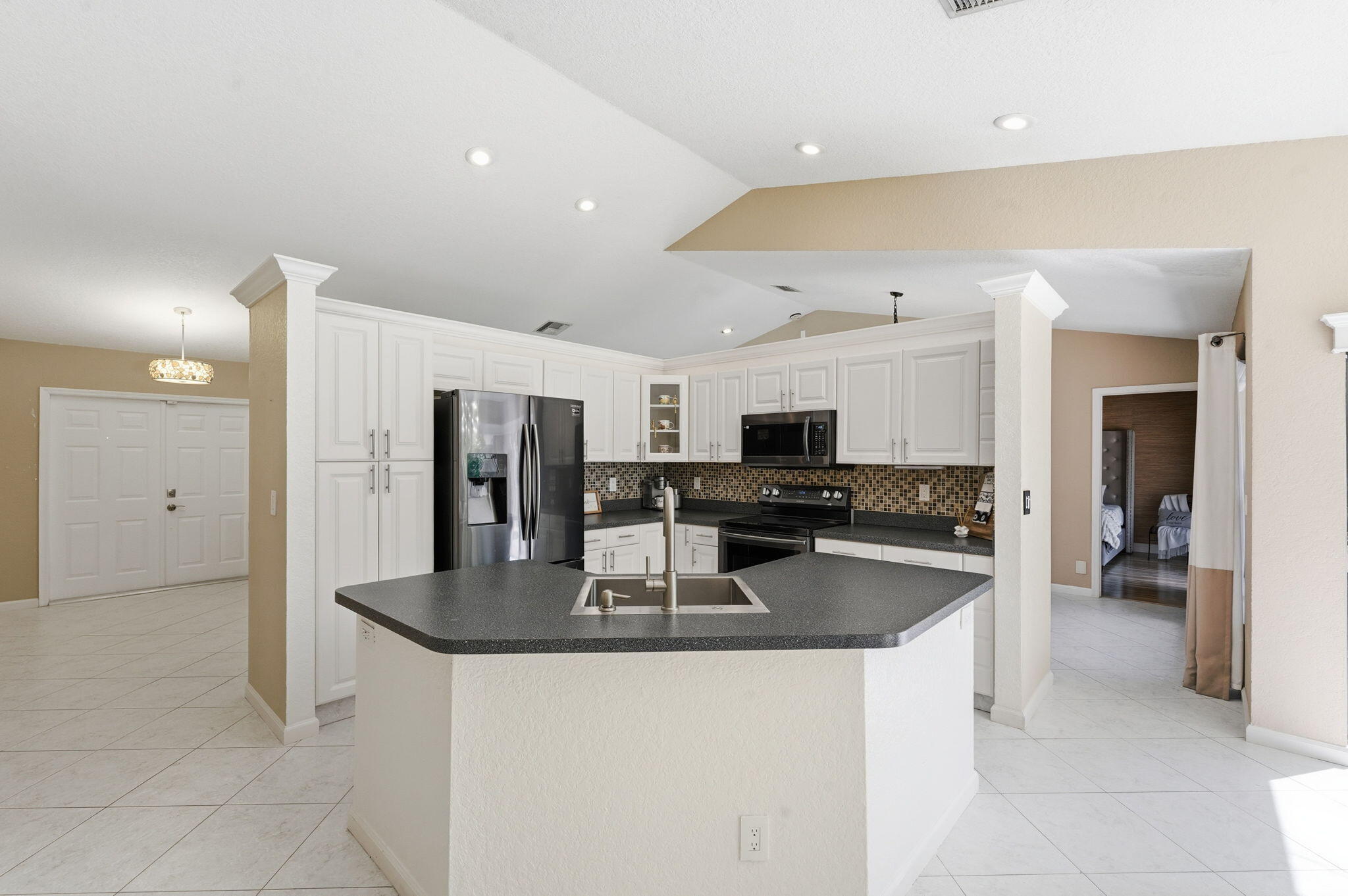 9577 Majestic Way