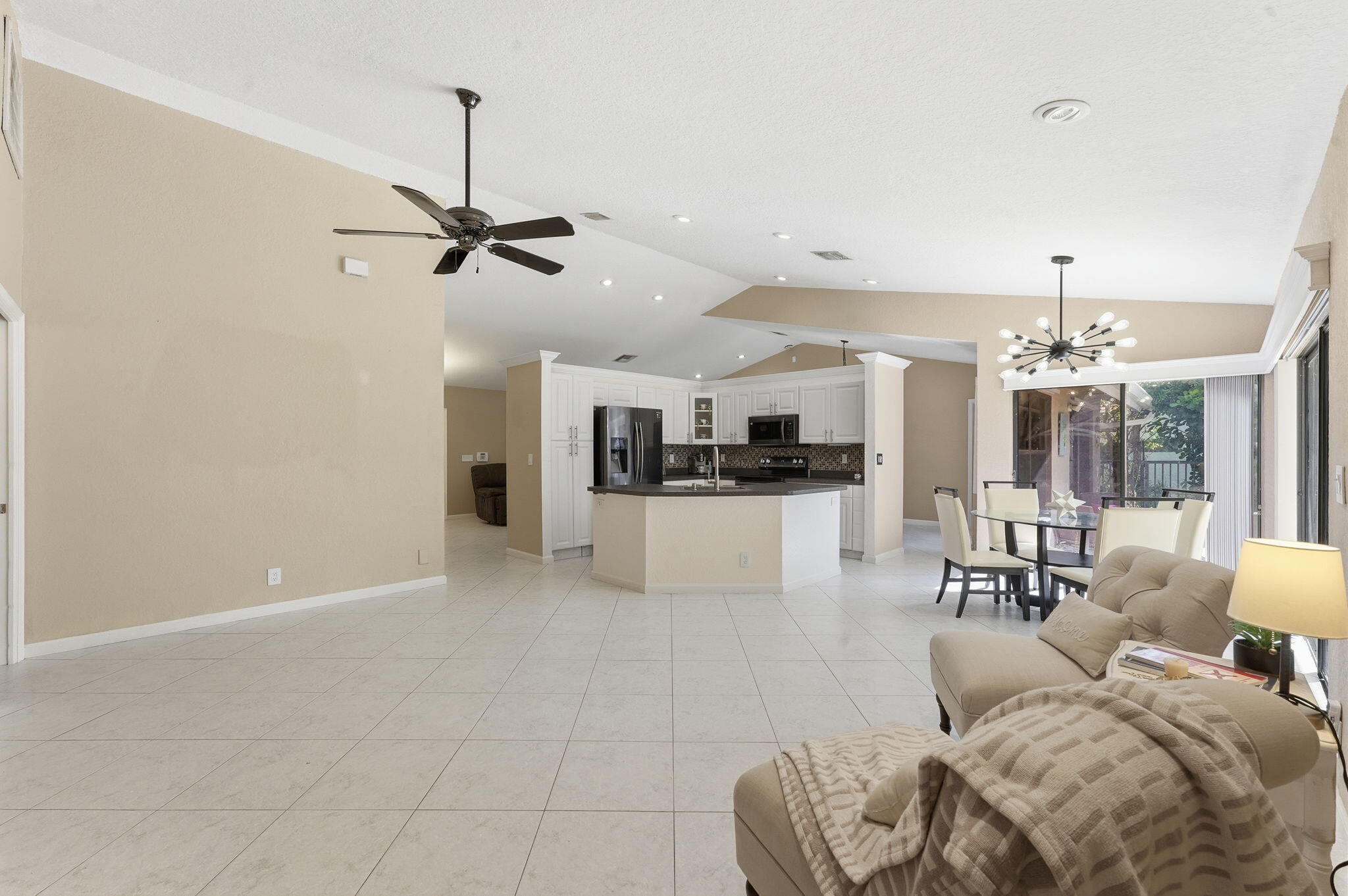 9577 Majestic Way