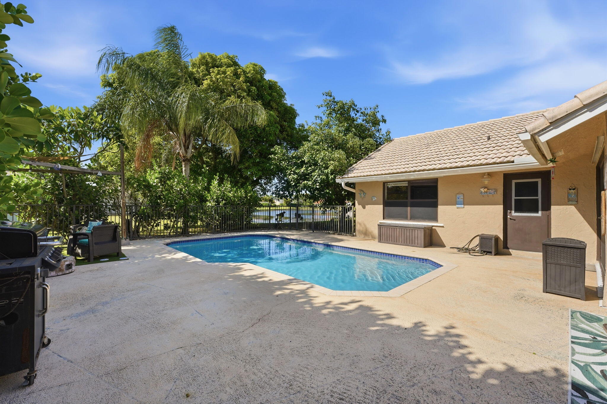 9577 Majestic Way