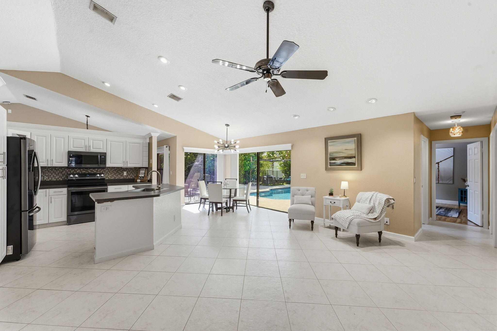 9577 Majestic Way