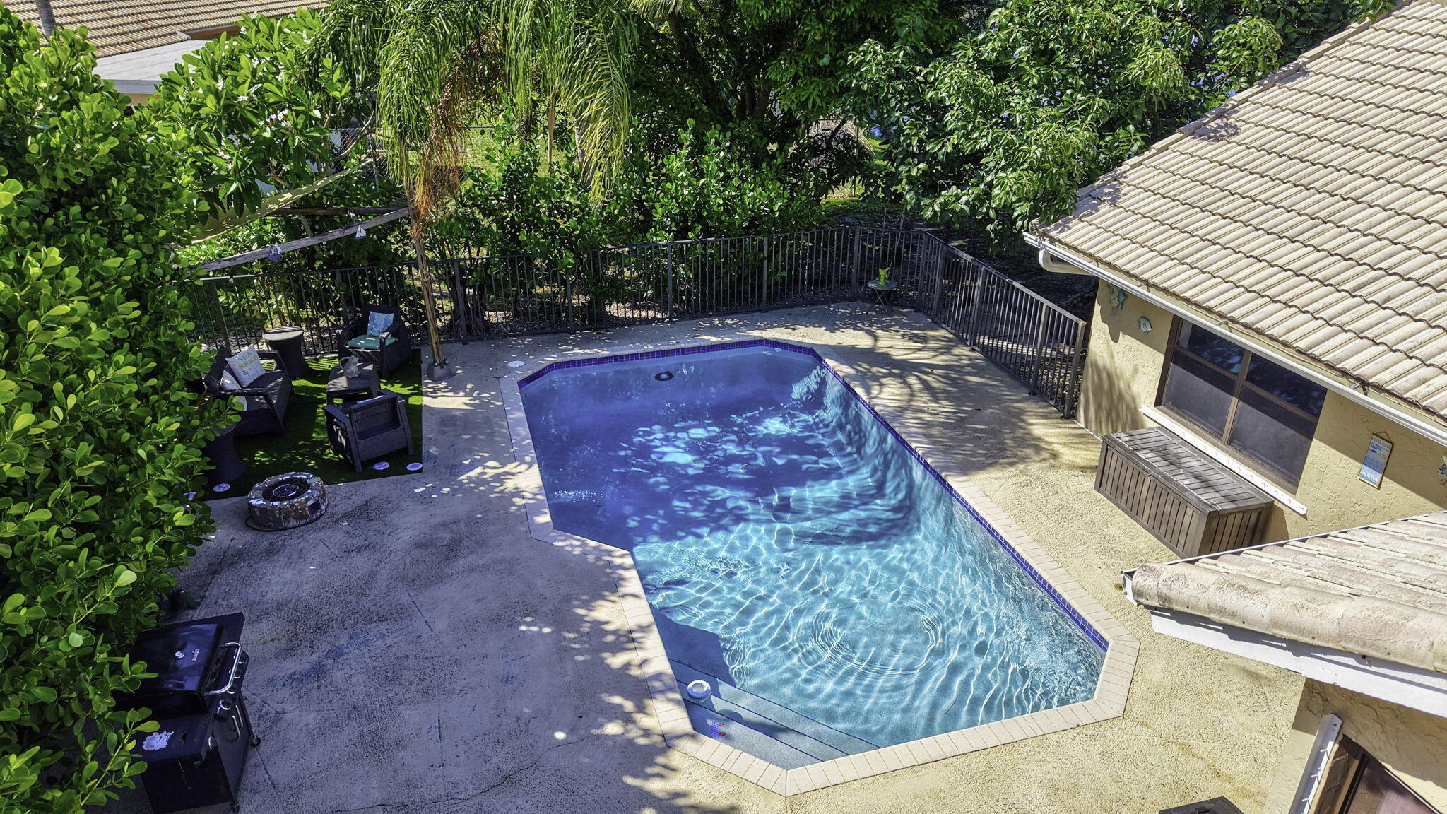 9577 Majestic Way