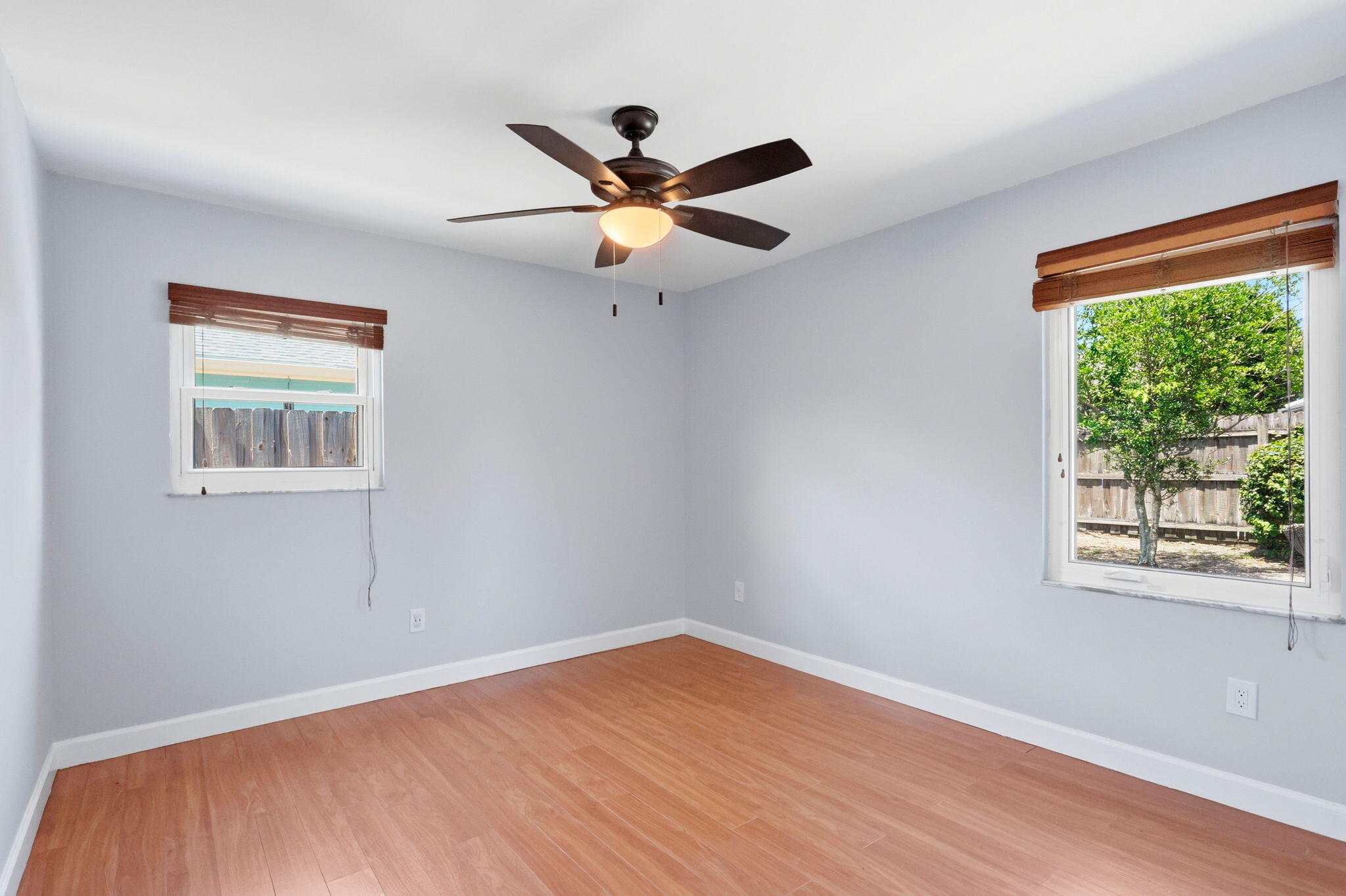 7955 Ridgewood Drive