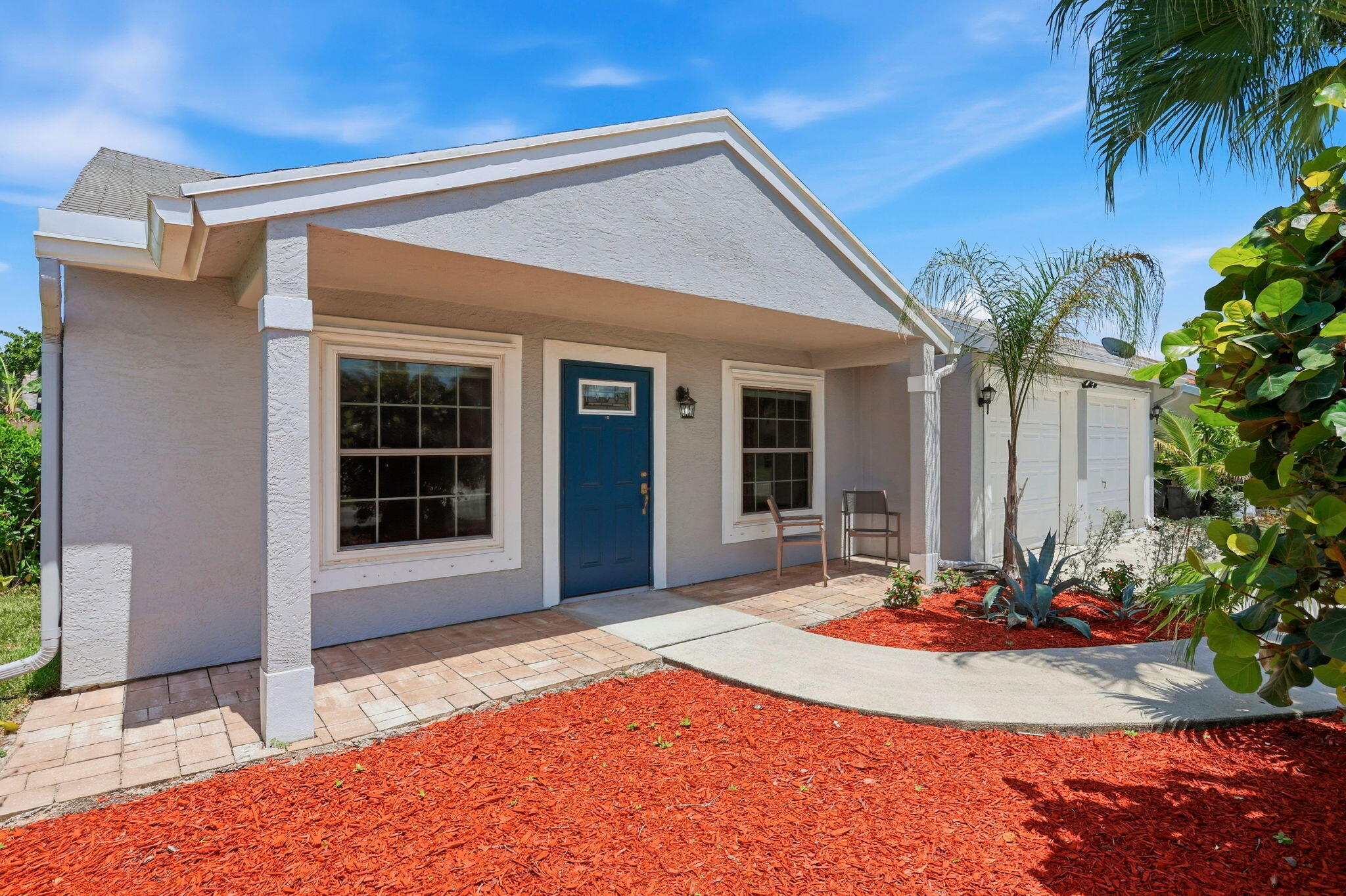 7955 Ridgewood Drive