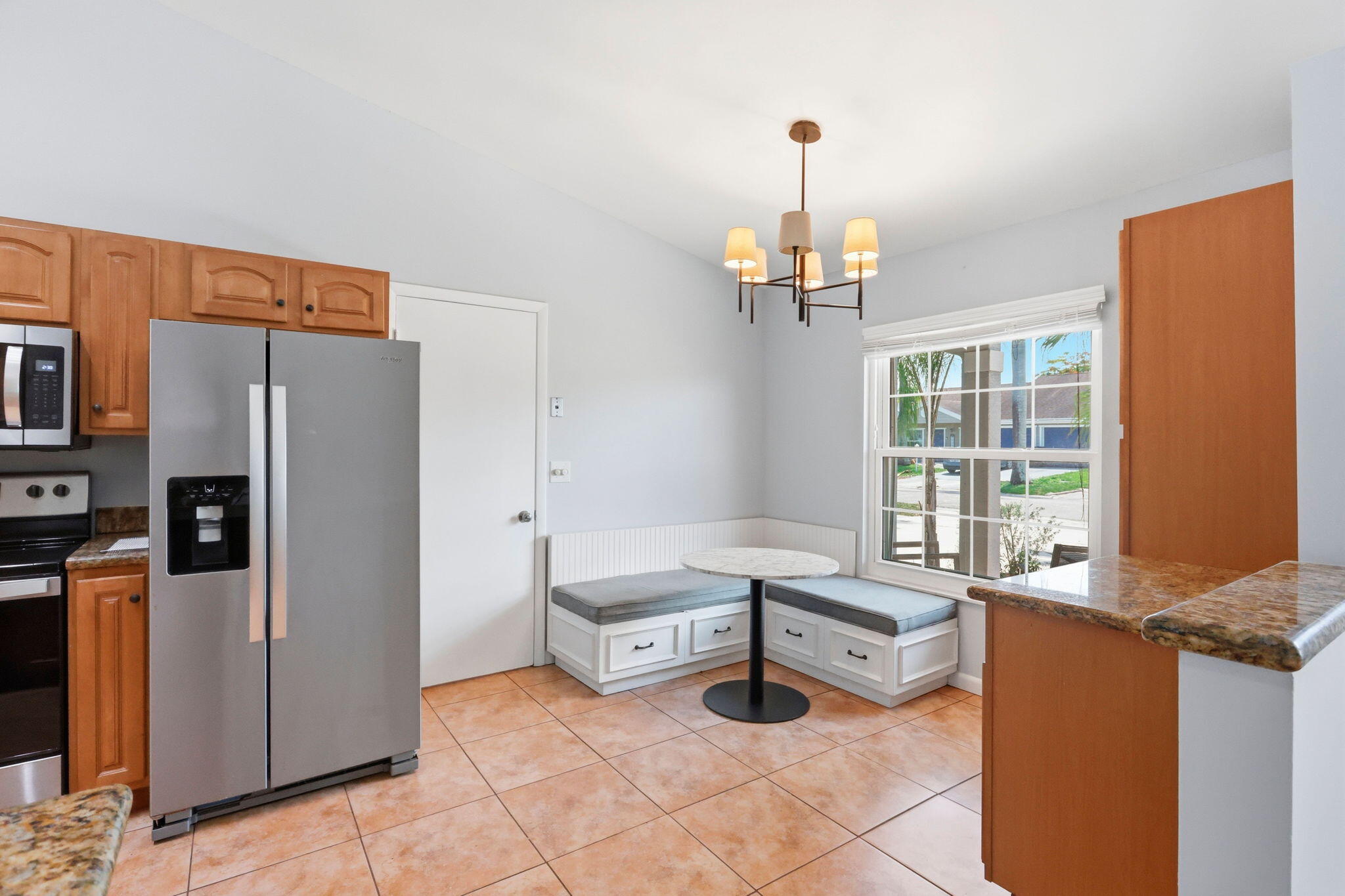 7955 Ridgewood Drive