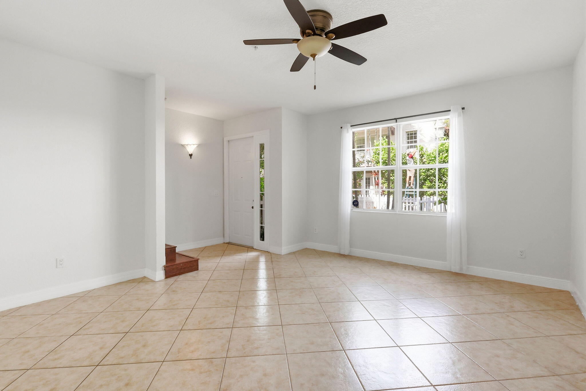 116 OCEAN CAY Way