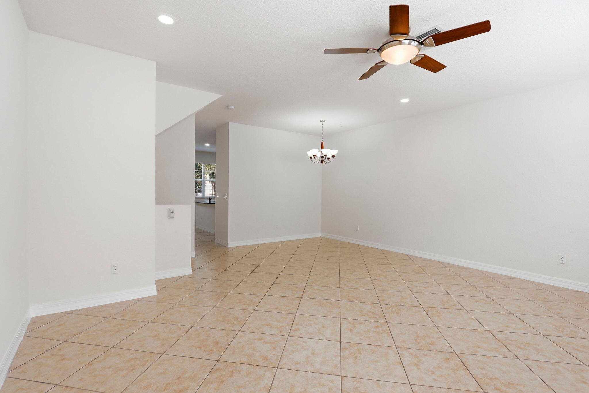 116 OCEAN CAY Way