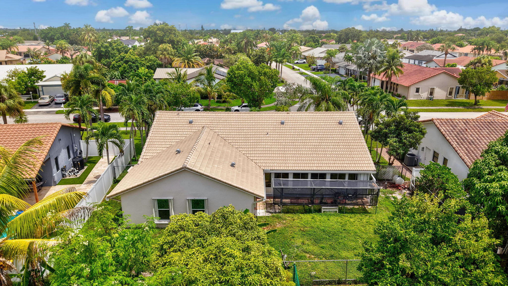 2171 NW 76th Avenue