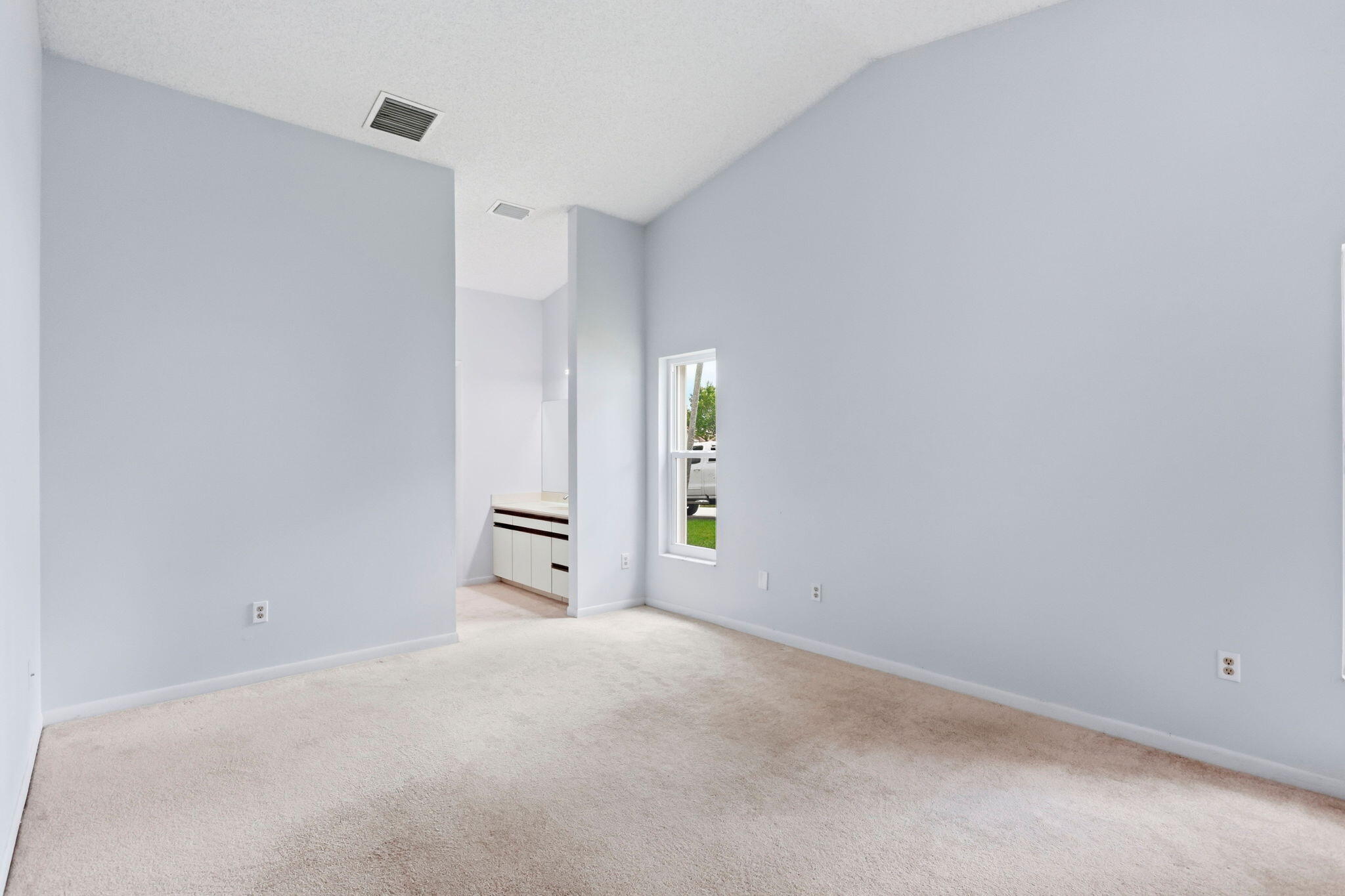 2171 NW 76th Avenue