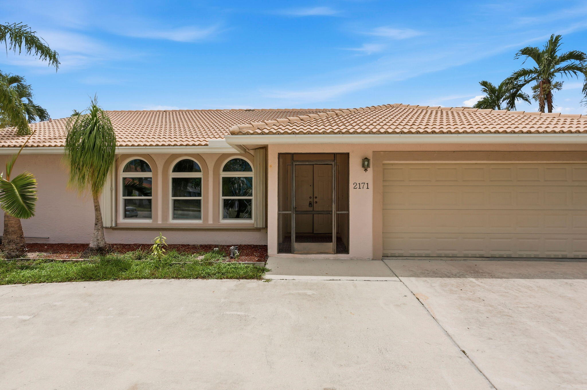 2171 NW 76th Avenue