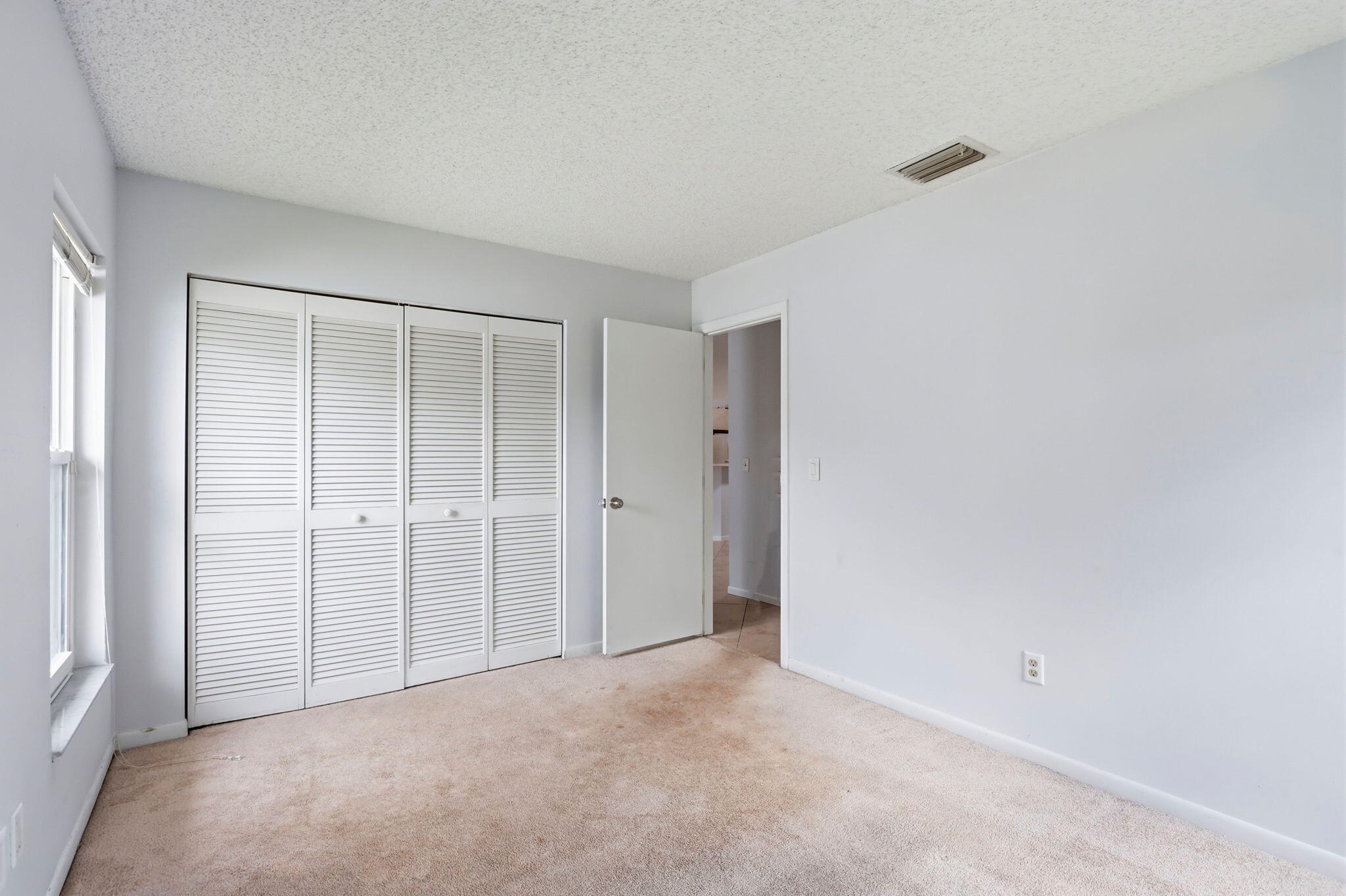 2171 NW 76th Avenue