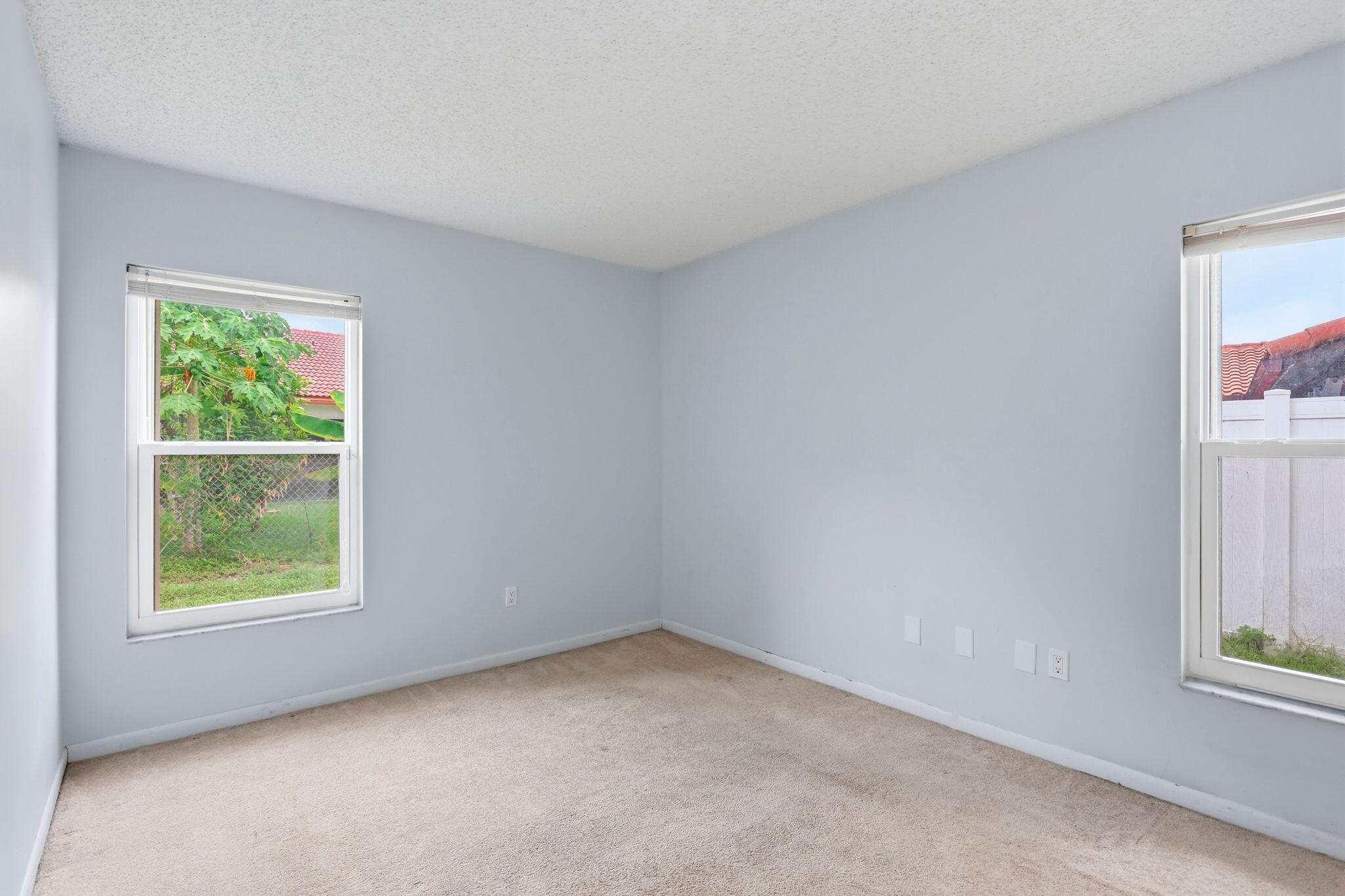2171 NW 76th Avenue