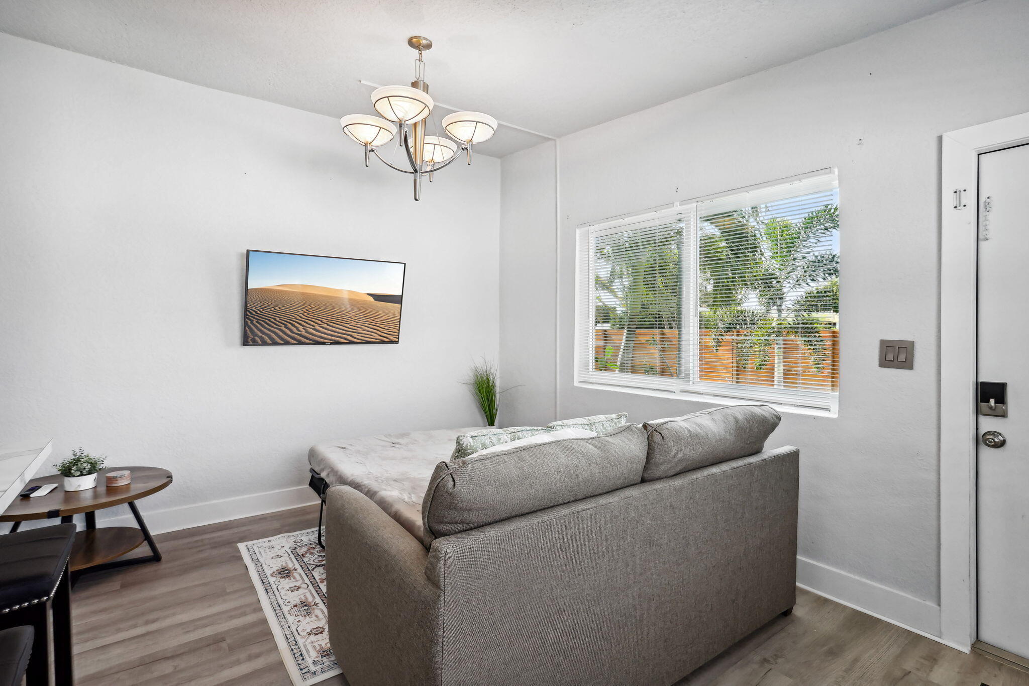 115 NW 8th Avenue