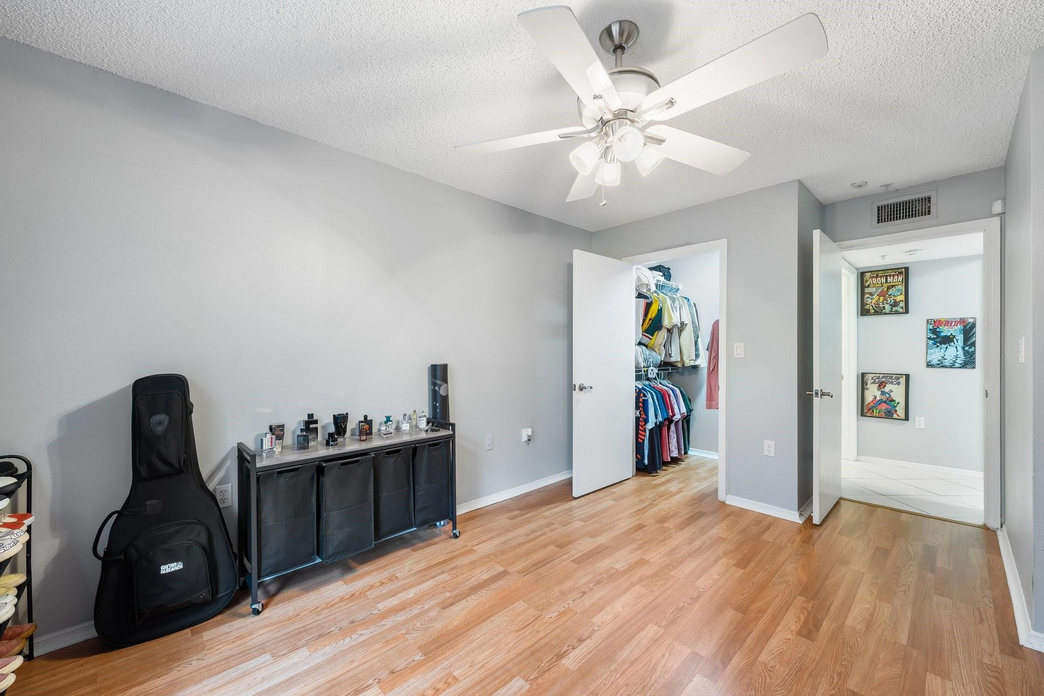 2317 N Congress Avenue 11