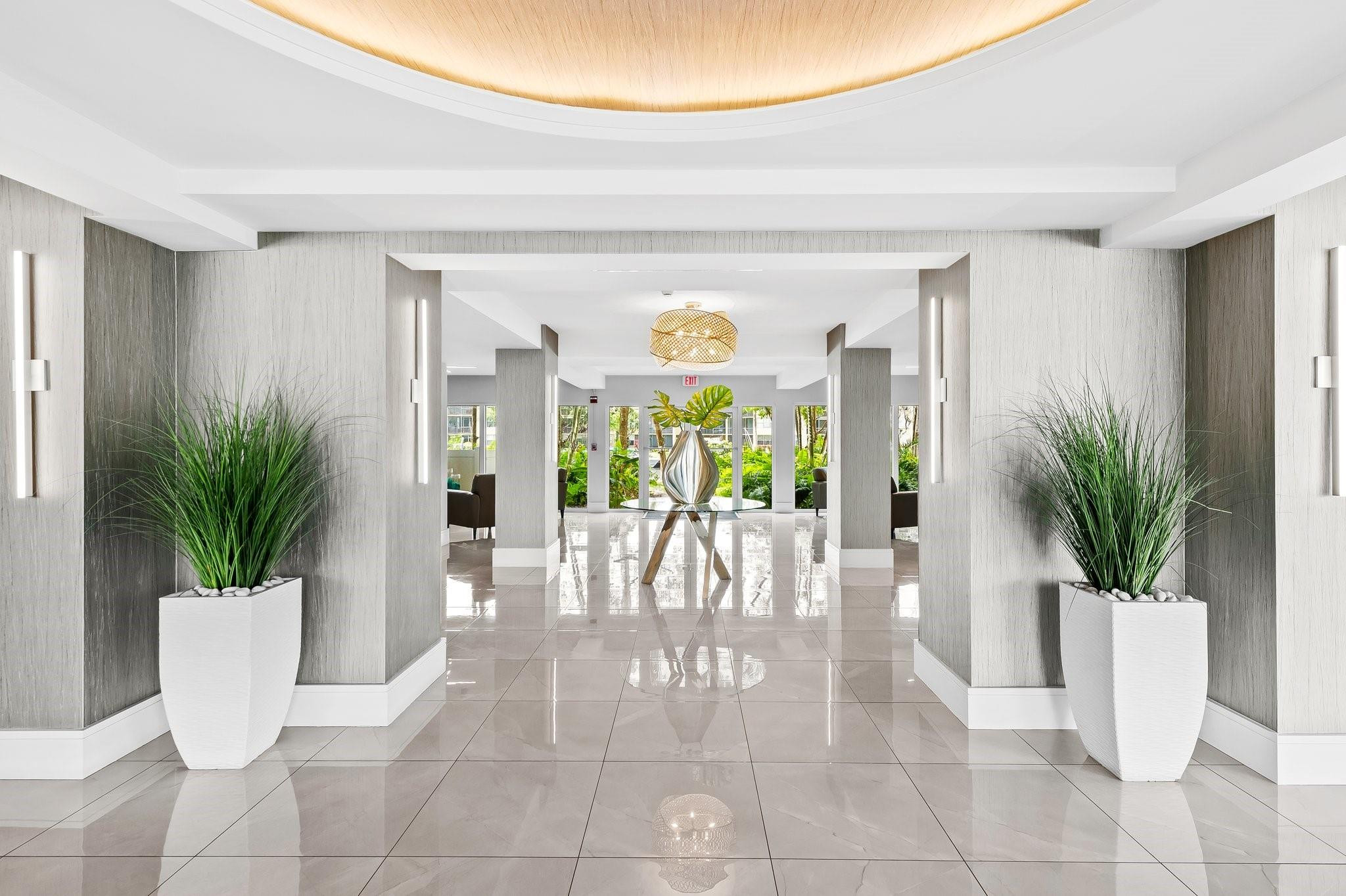 801 S Federal Highway 716