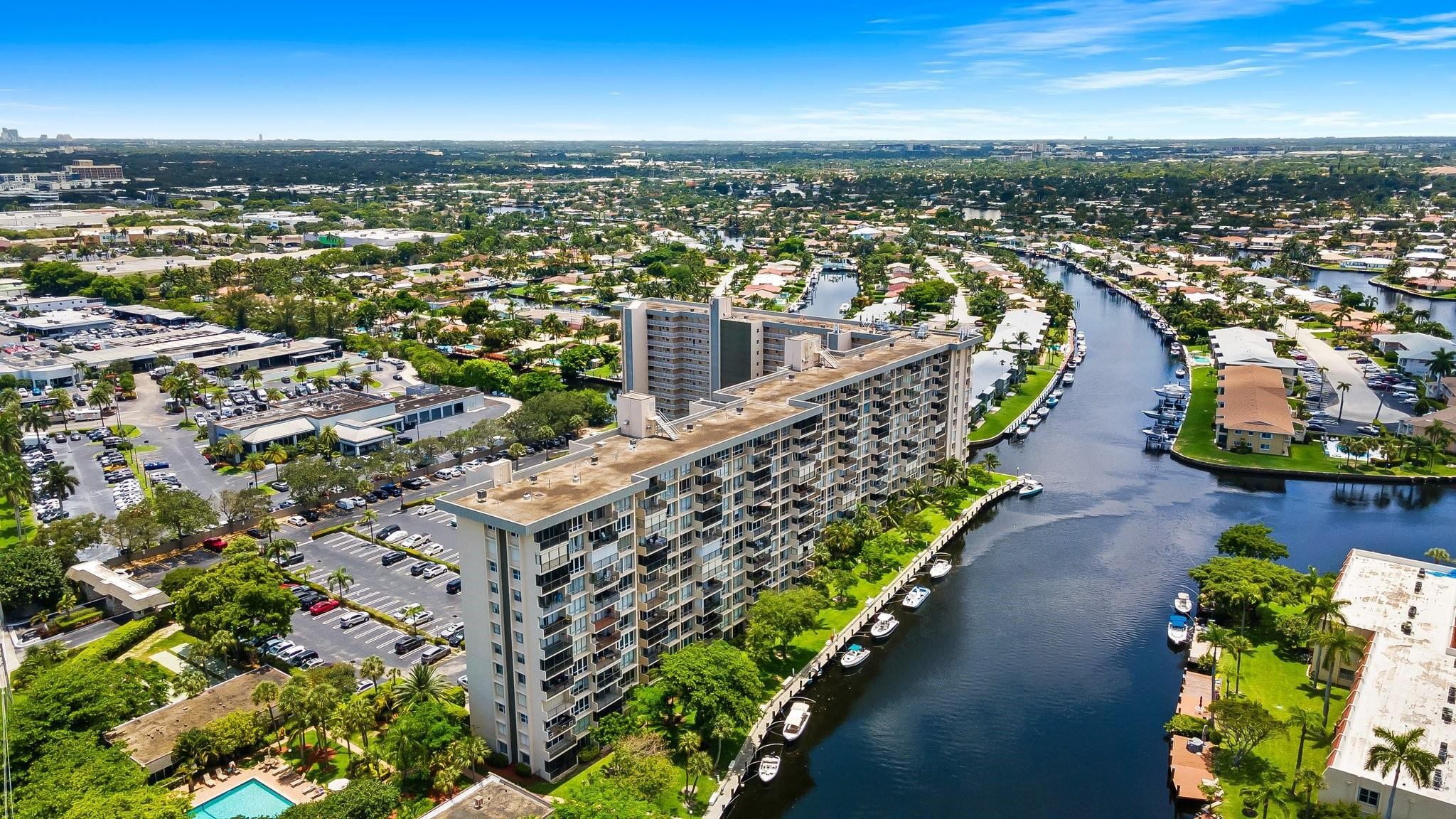 801 S Federal Highway 716