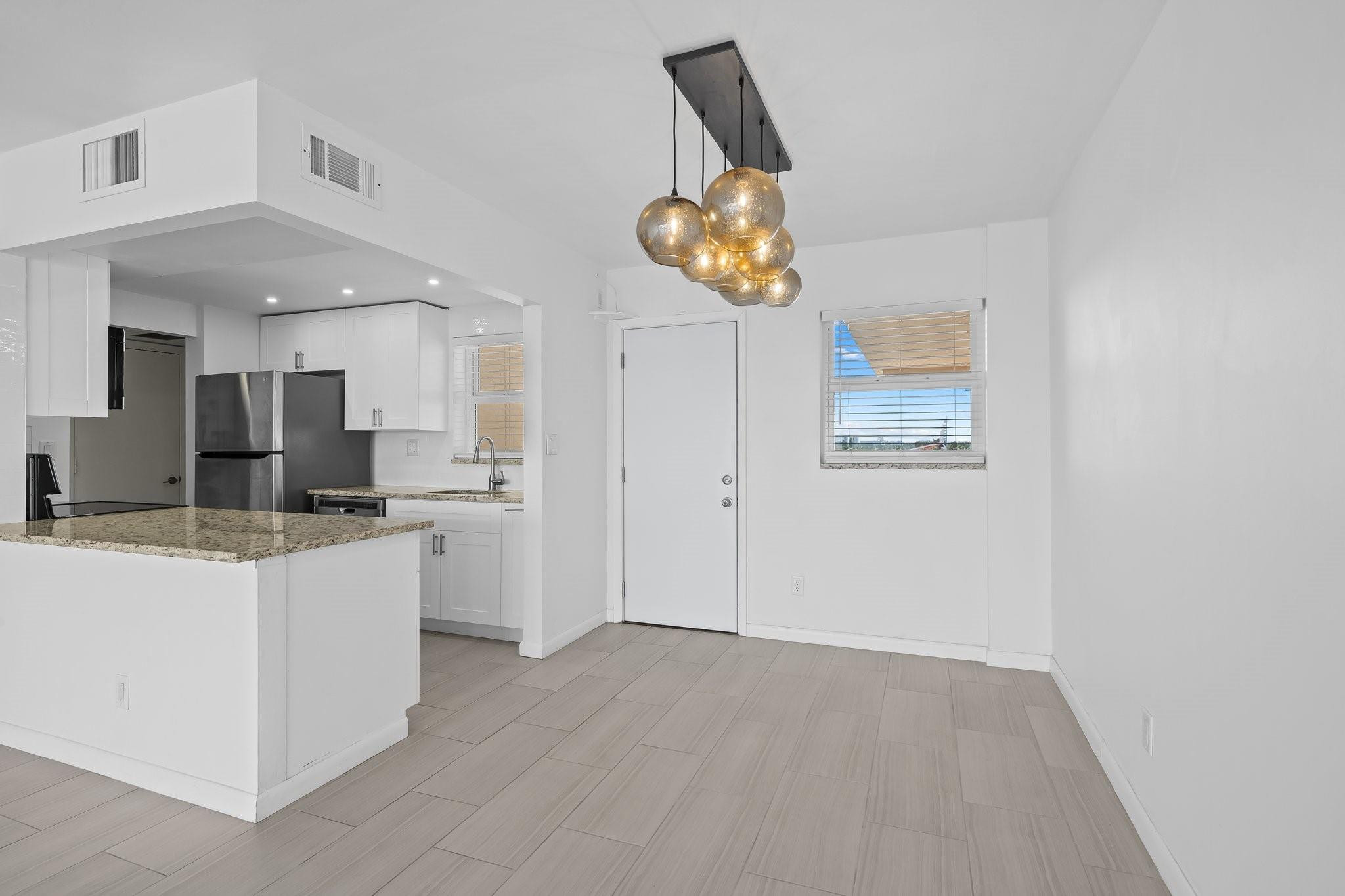 801 S Federal Highway 716